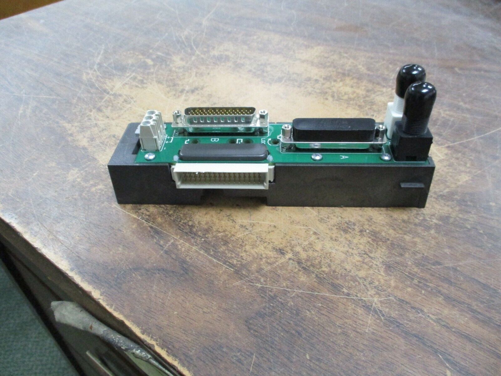 Emerson KJ4001X1-NB1 Dual Left Extender 12P3368X012 Rev. C Used