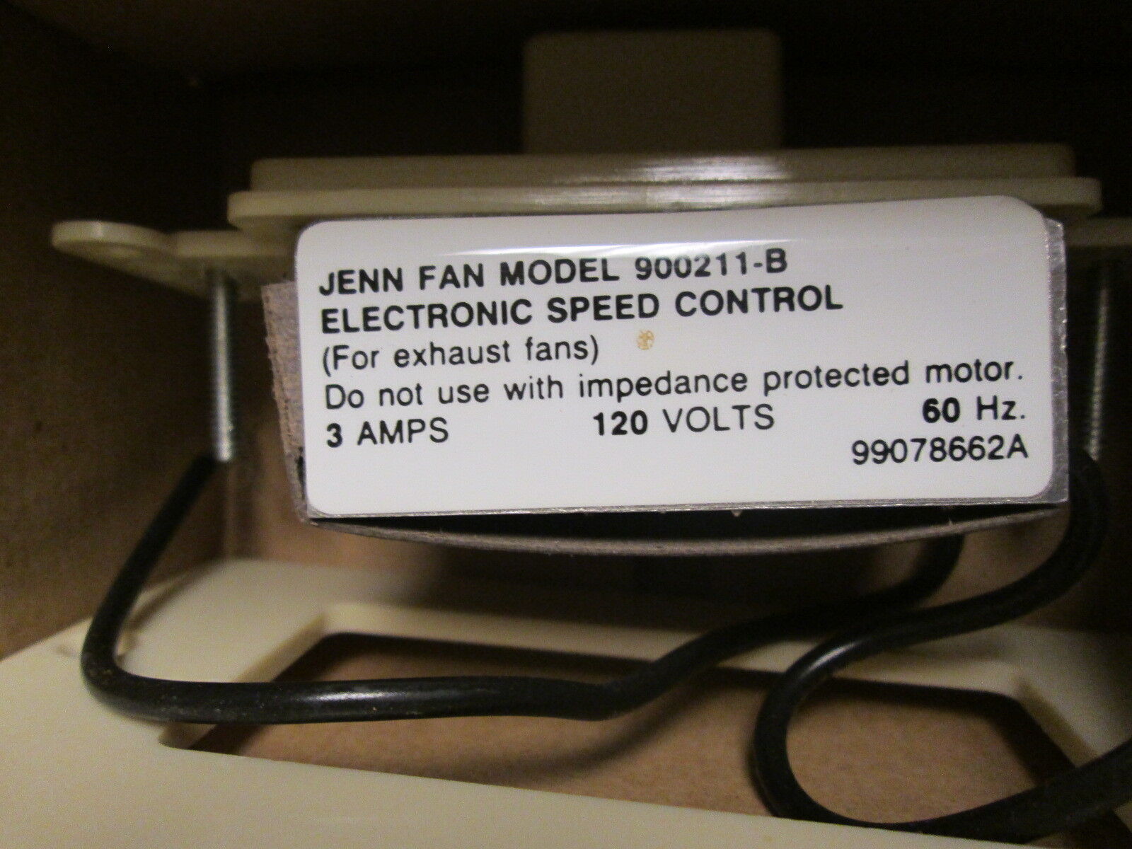 JennFan Electronic Speed Control 900211 120V 3A Ivory New Surplus