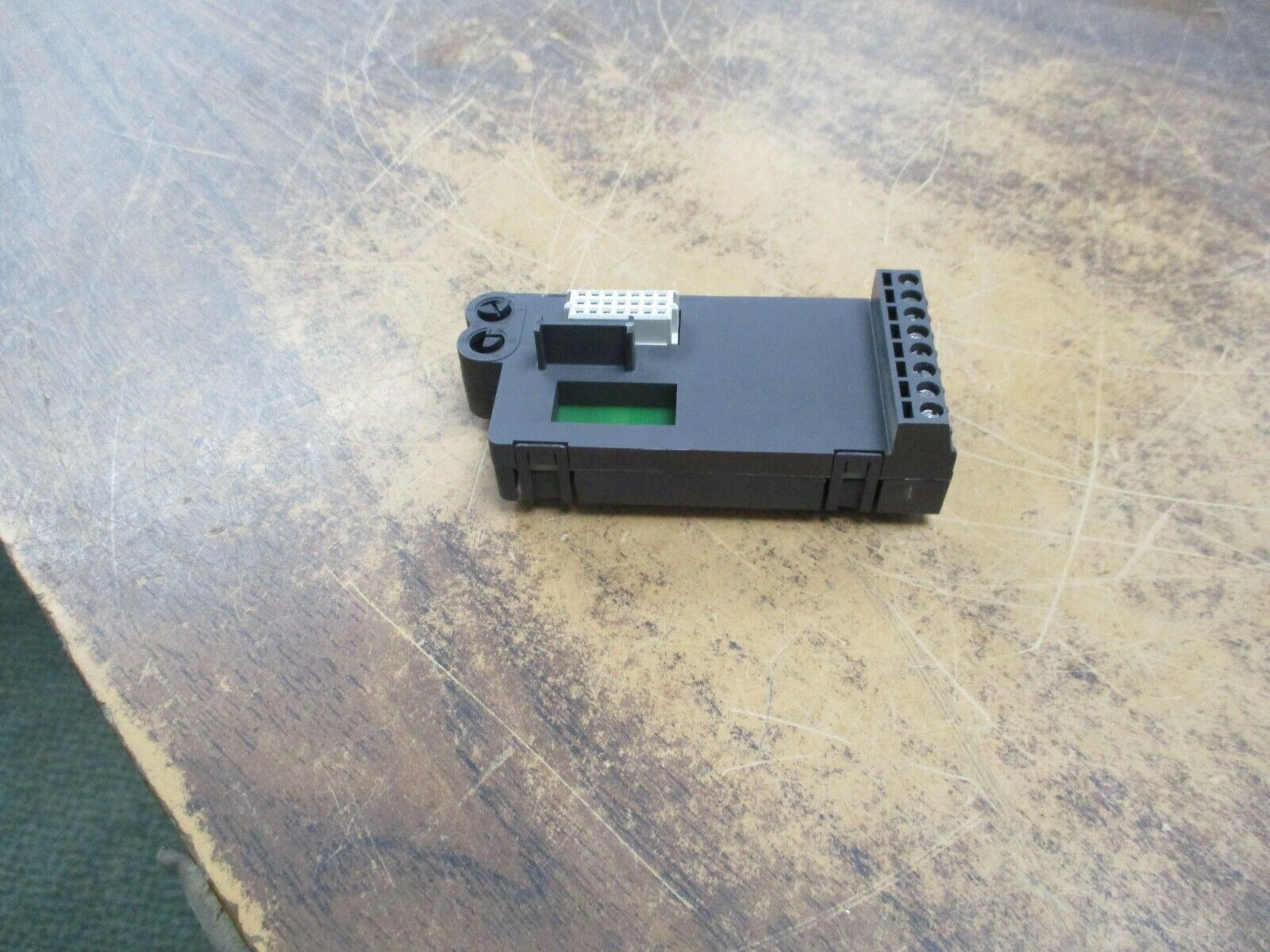 Emerson KJ3004X1-EA1 Fieldbus H1 Terminal Block 12P2412X022 Rev. D Used