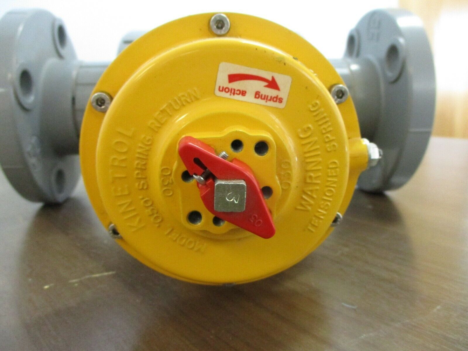 Hayward/Kinetrol Spring Return True Union Ball Valve Model 050 2" CPVC Used