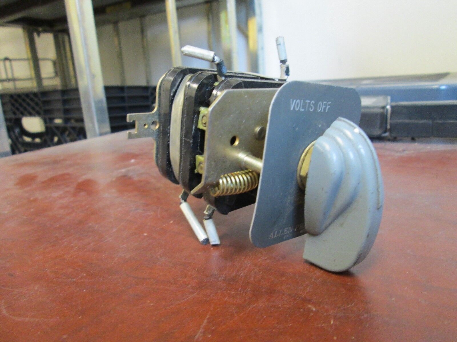 Allen-Bradley Rotary Switch YX475633 4-Position Used