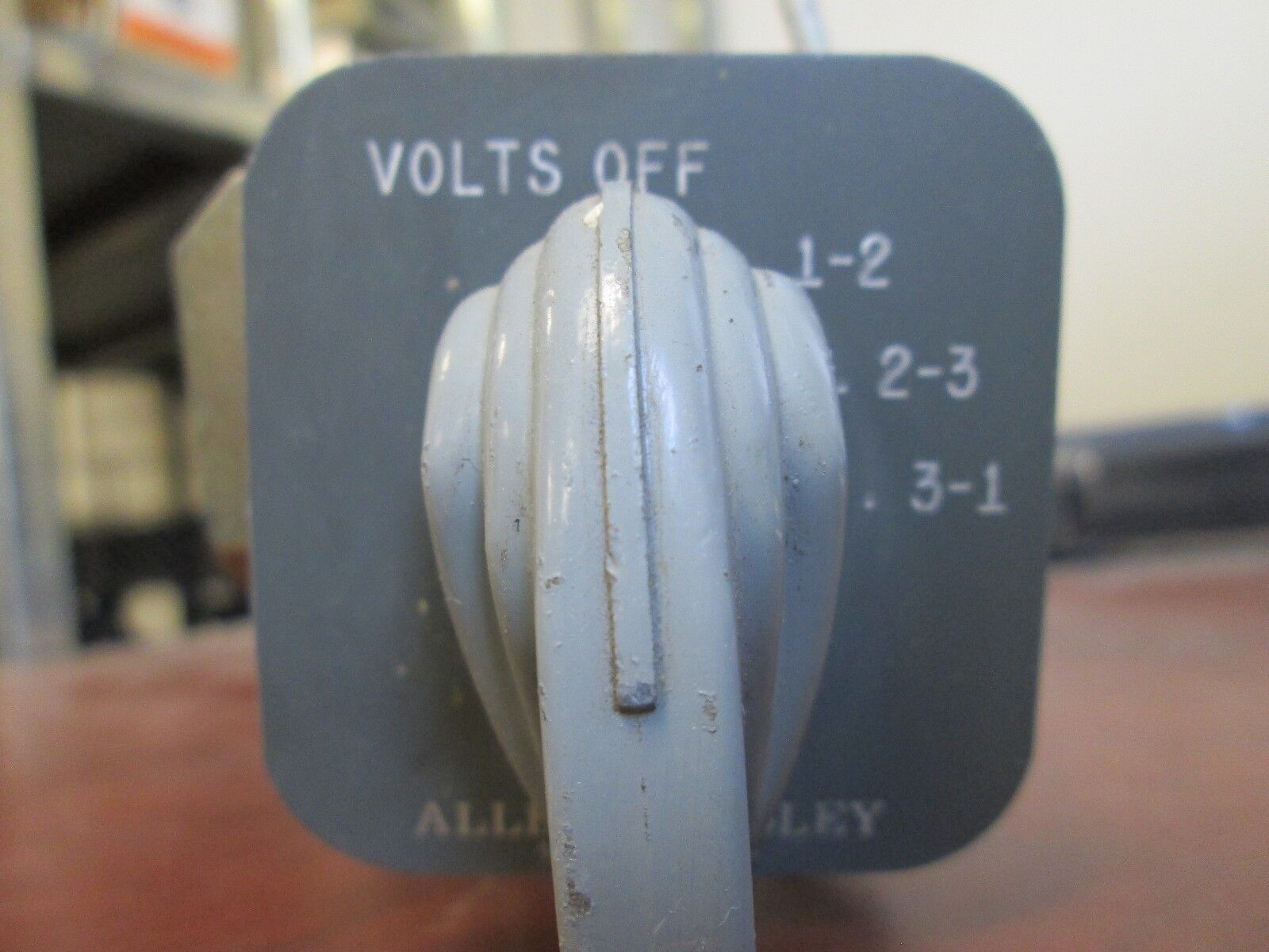 Allen-Bradley Rotary Switch YX475633 4-Position Used