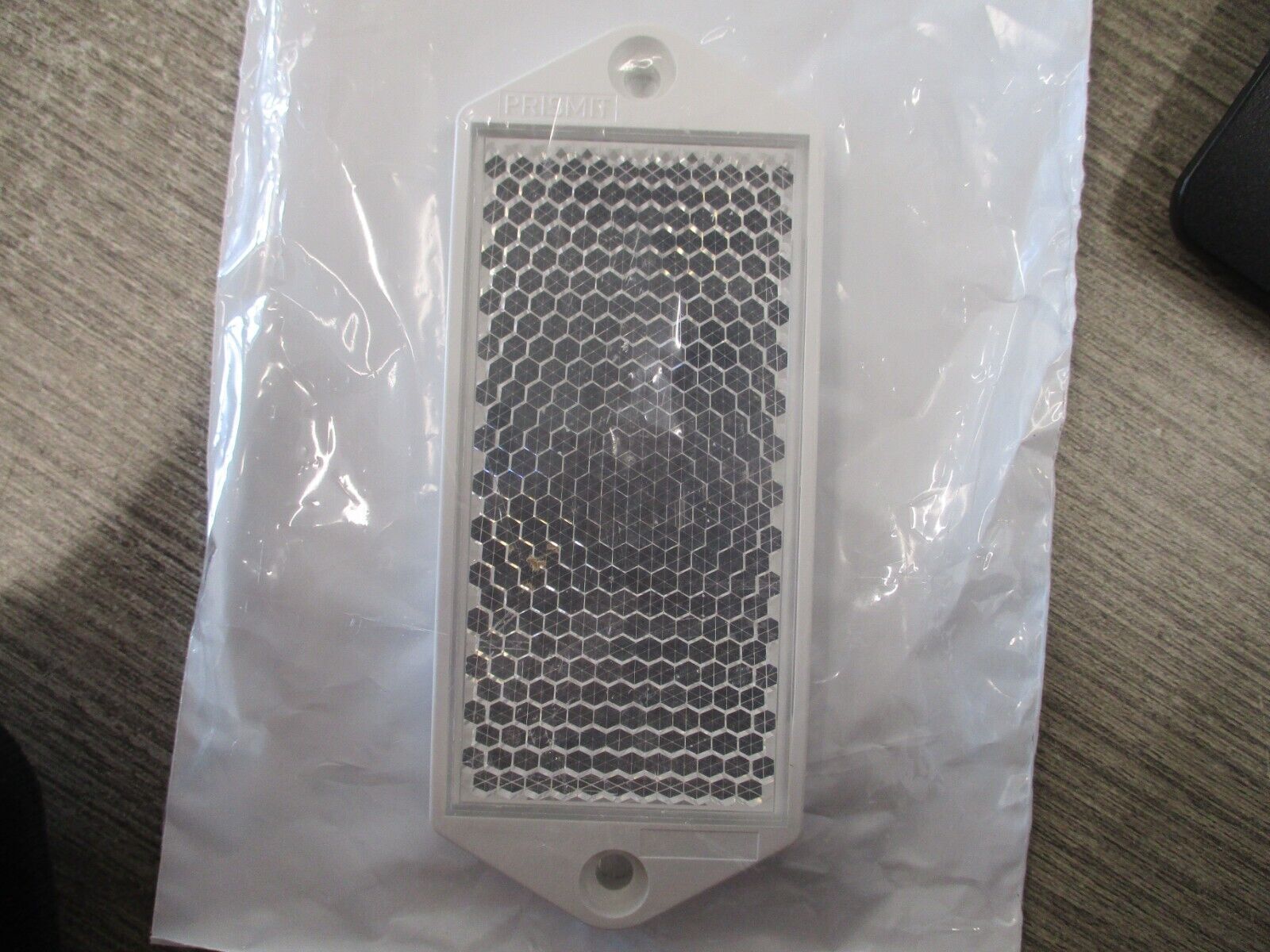 Banner Surface Reflector 45001A BRT-100X55A New Surplus