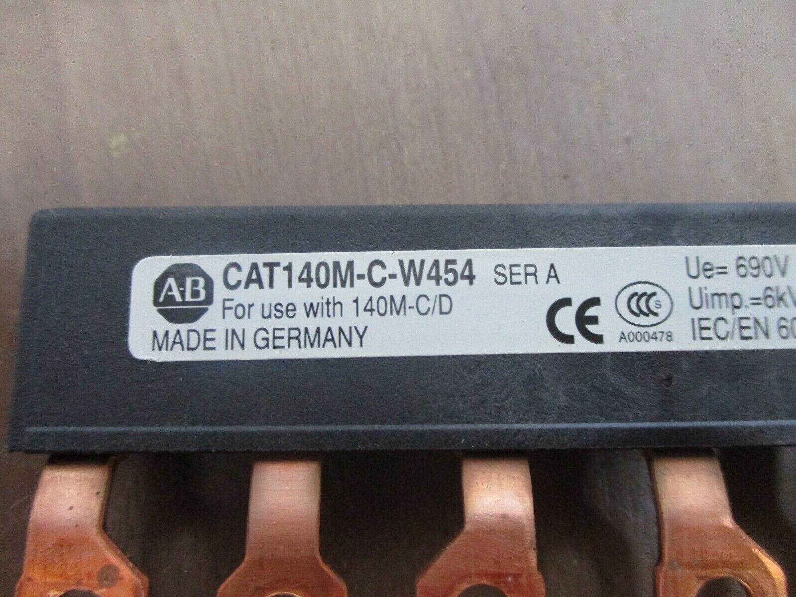 Allen-Bradley Busbar 140M-C-W454 Ser. A 64A 600V Used