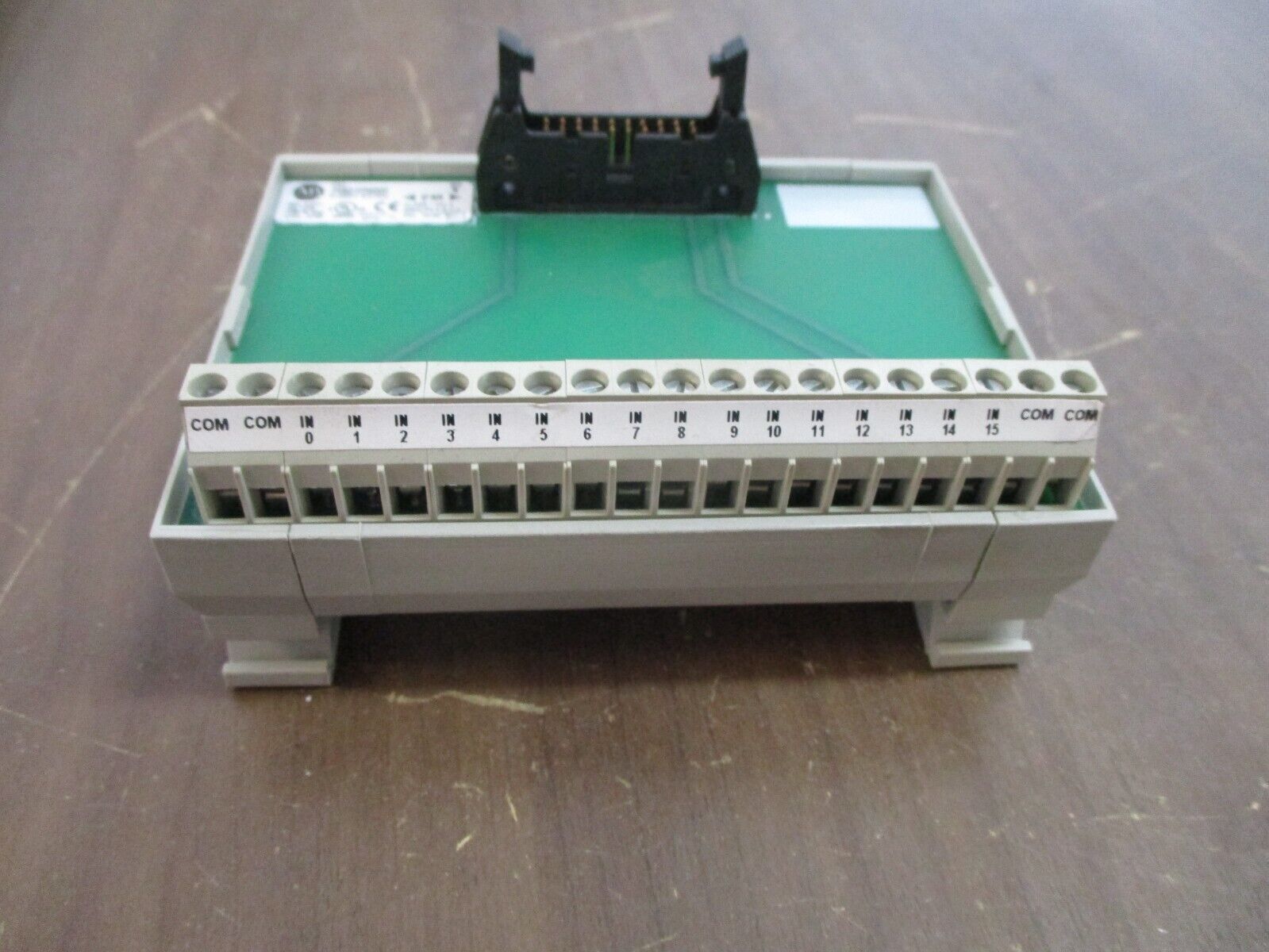 Allen-Bradley Interface Module 1492-IFM20F Ser. B 0-265V AC/DC Used
