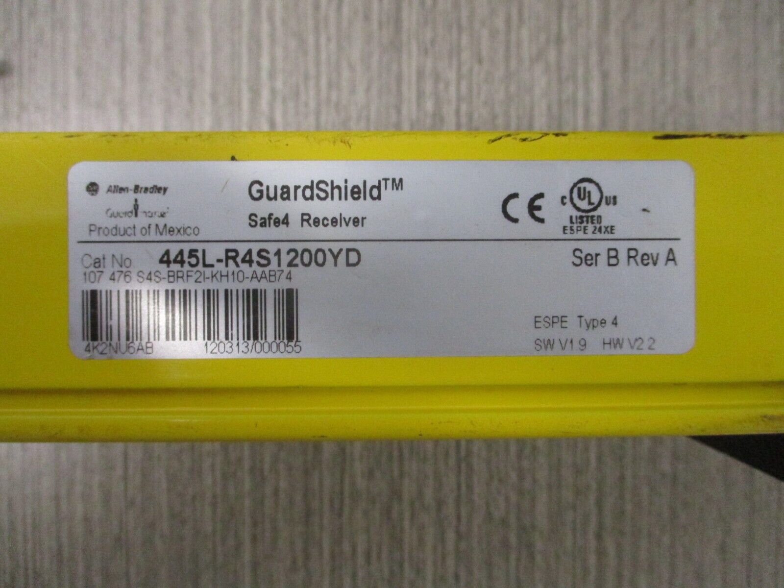 Allen-Bradley Guardshield Safe4 Light Curtain Receiver Ser. B Rev. A SW V1.9