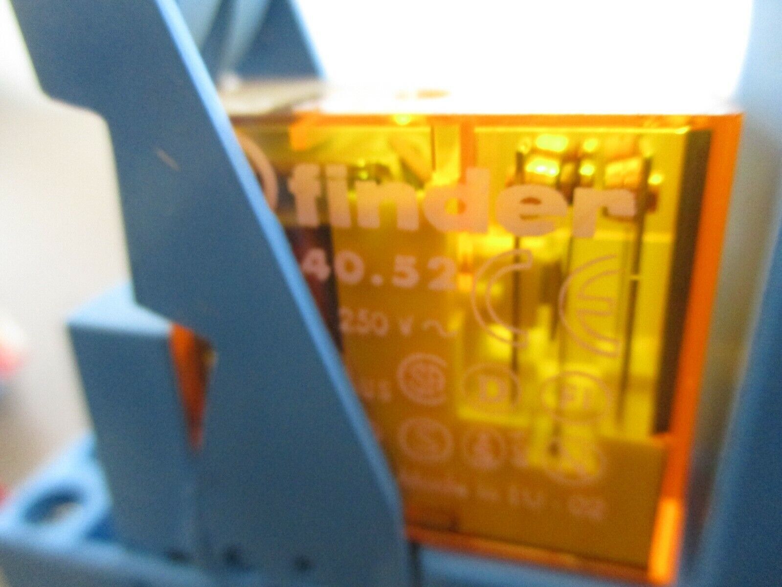 Finder Relay w/ Base 40.52 24V 50/60Hz *Lot of 4* Used