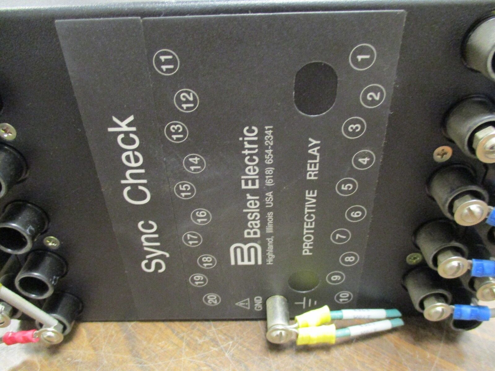 Basler Electric Sync-Check Relay BE1-25 Style #: M1E A7R A5R1F Used