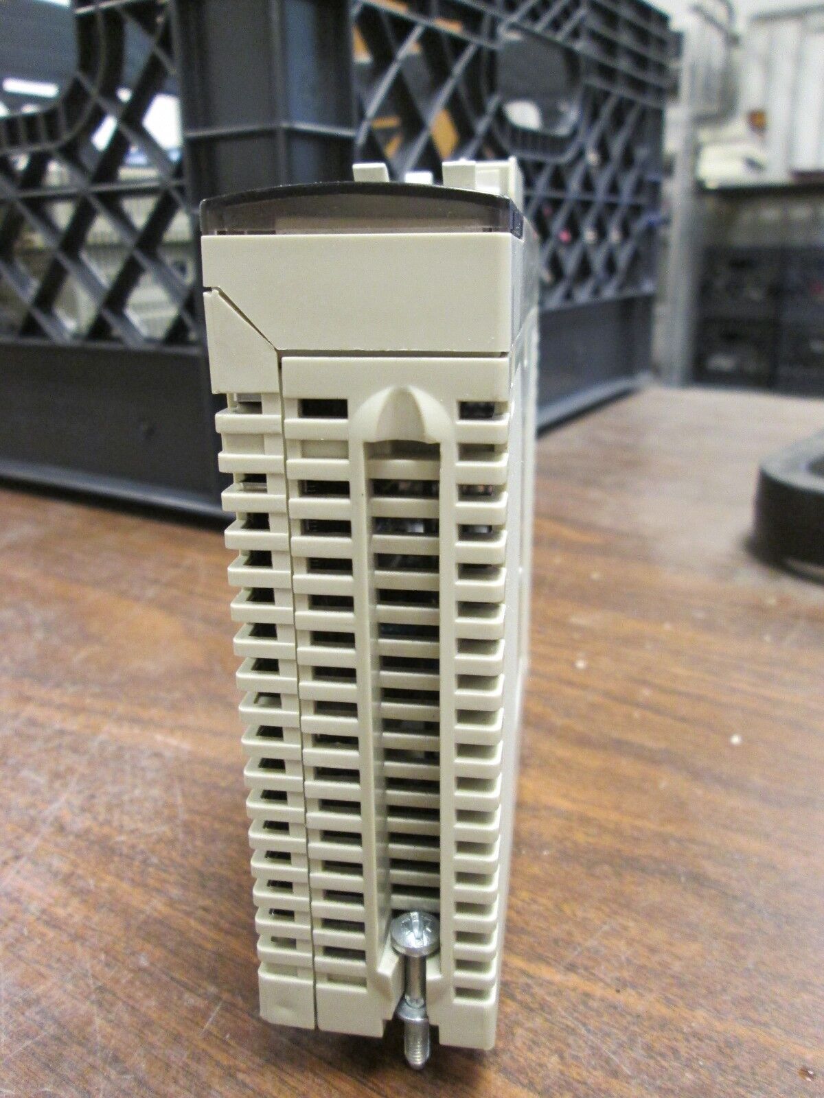 Modicon Premium Discrete Output Module TSXDEY64D2K 24VDC Used
