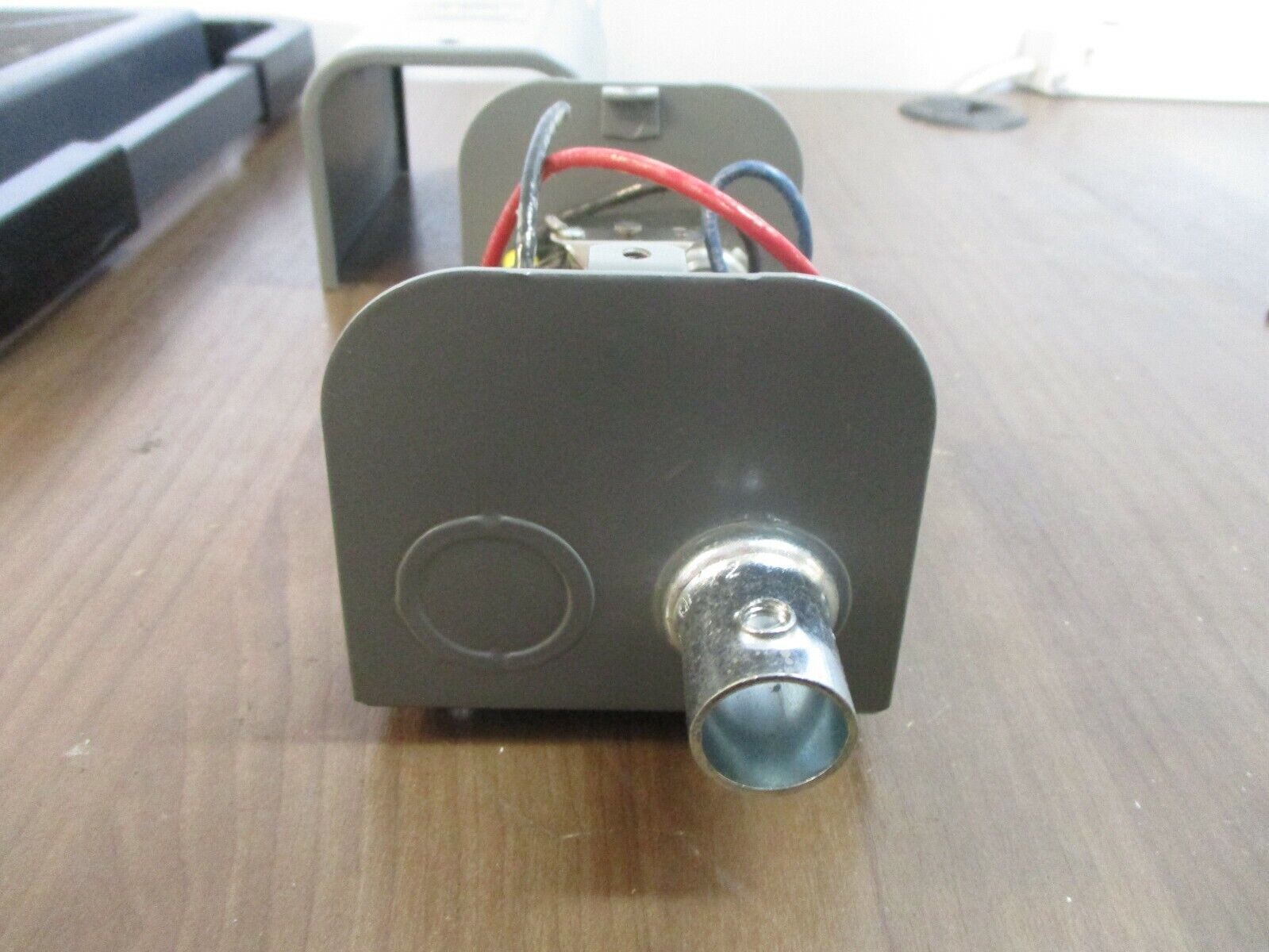 Square D Enclosed Relay 8501C015V08 Ser. D 208V 50/60Hz Type 1 Enclosure Used