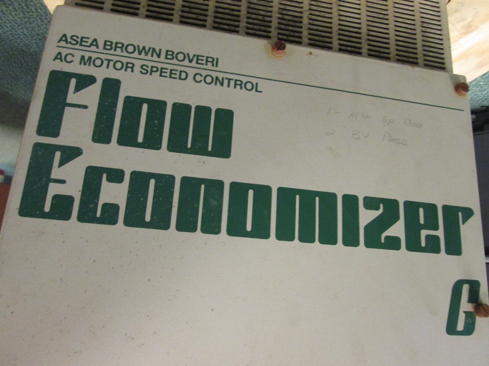 ABB V042 Flow Economizer V04202A01 3Ph In: 208-460V 25.1A Out: 0-460V 42A Used