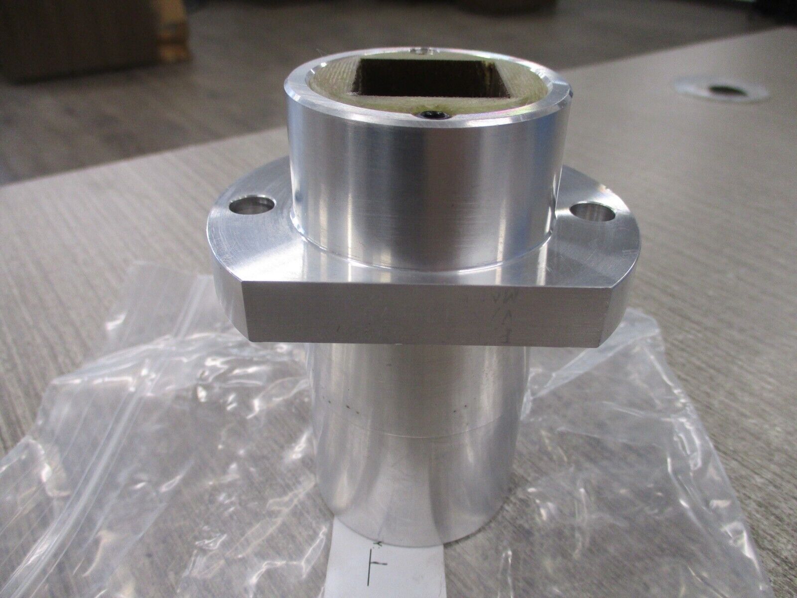 Misc. Brand Slide Bearing Housing 850487 1" Square Bore New Surplus