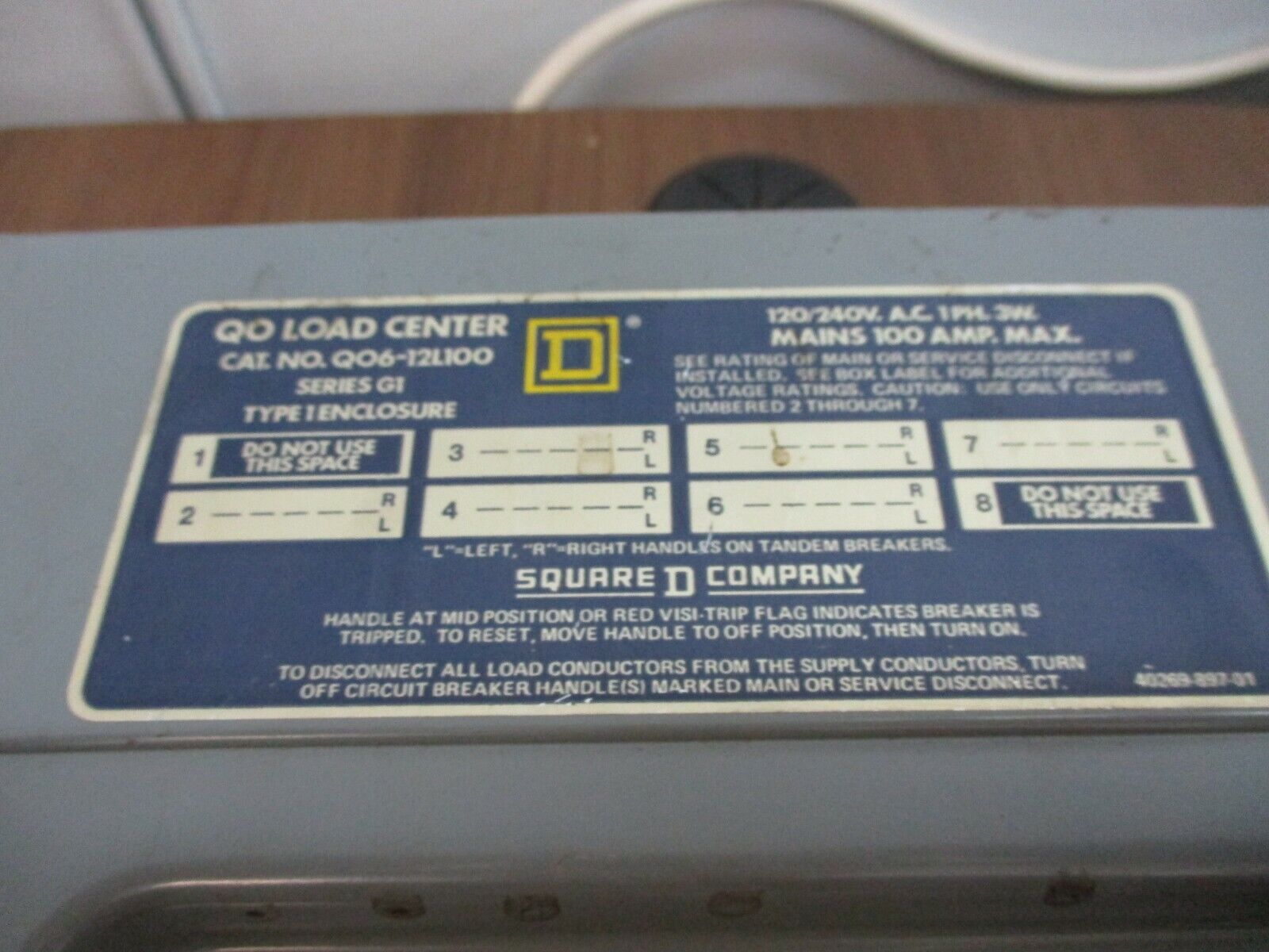 Square D QO Load Center QO6-12L100 100A 120/240V 1Ph 3W Used