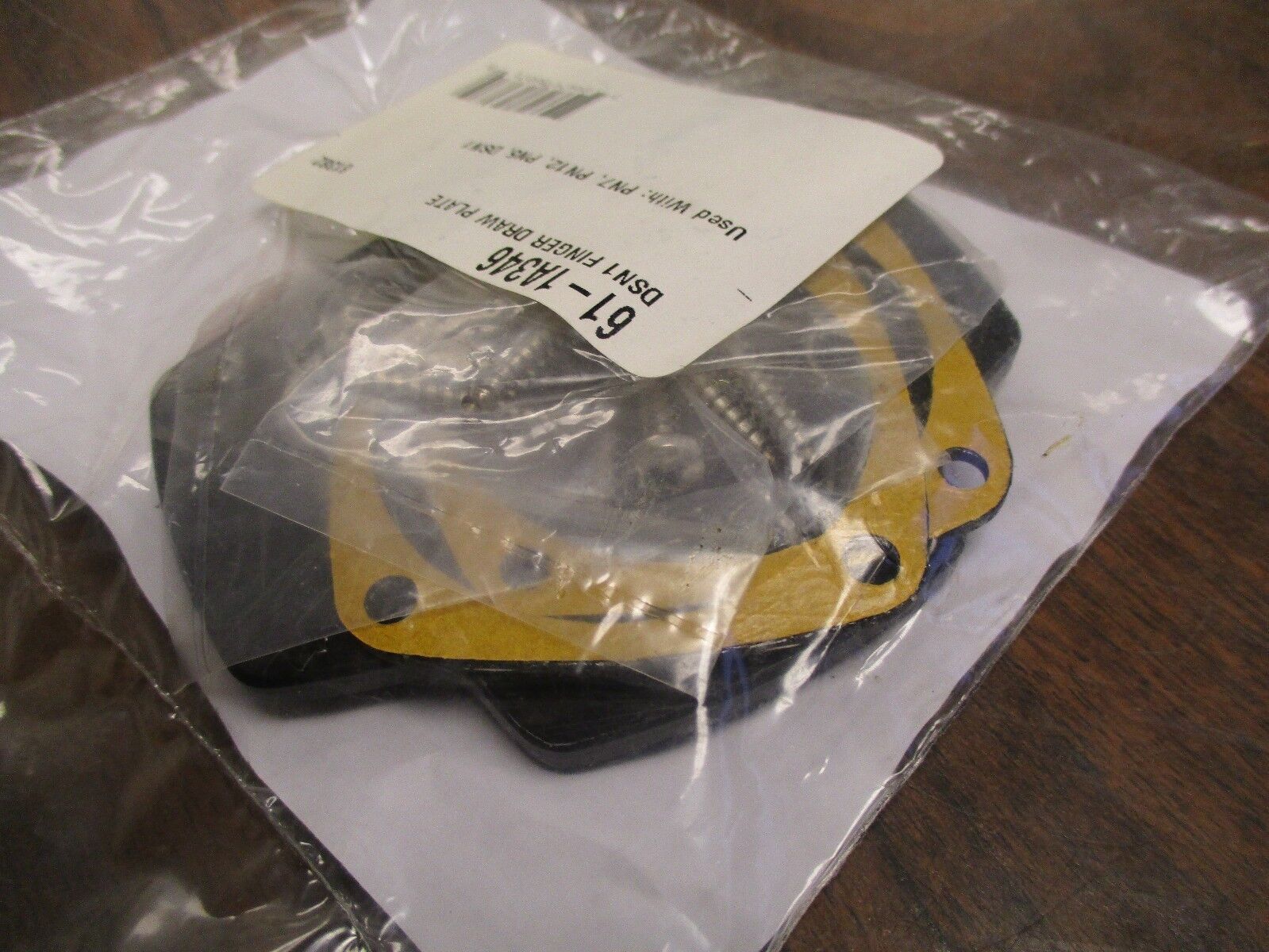 Meltric DSN1 Finger Draw Plate 61-1A346 New Surplus