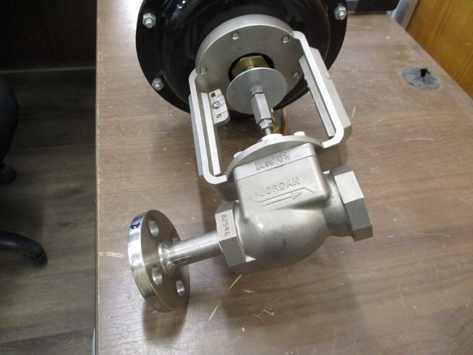 Jordan Valve Pneumatic Control Valve 78TP Size: 1/2" 1000PSI Max Seat: TEF Used