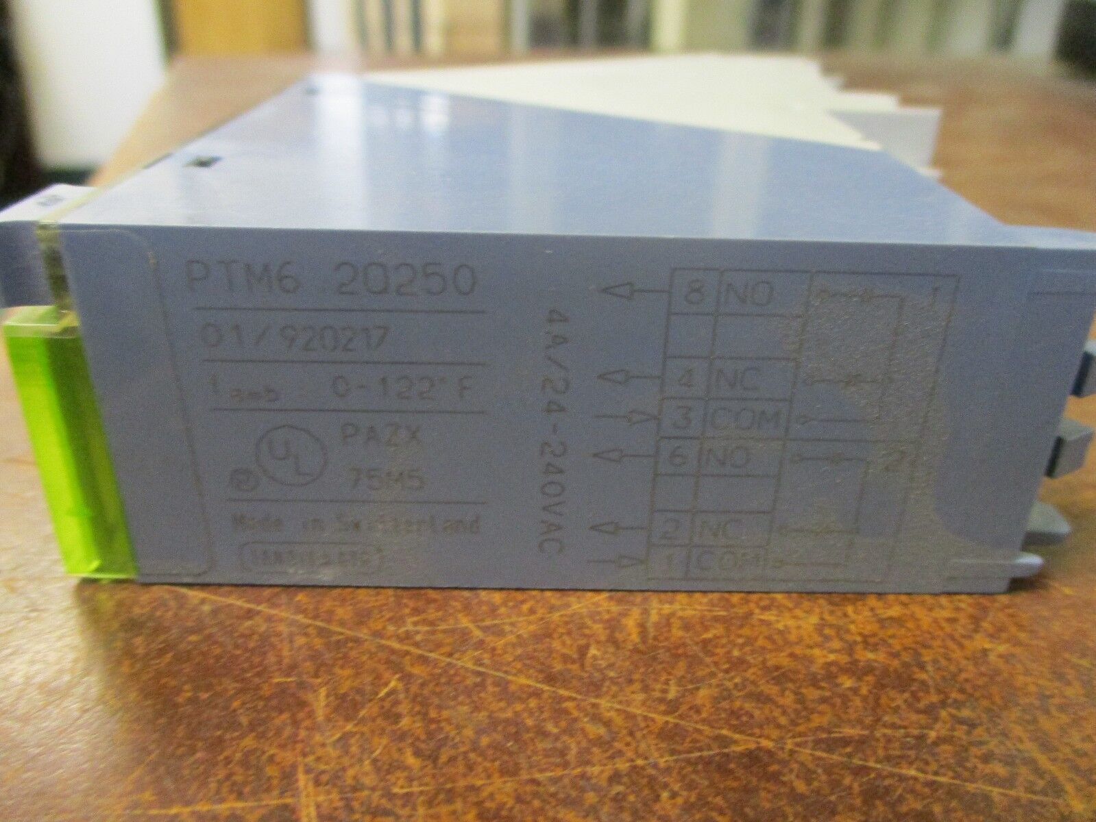 Siemens Point Termination Module PTM6 20250 4A 24-240 VAC Used