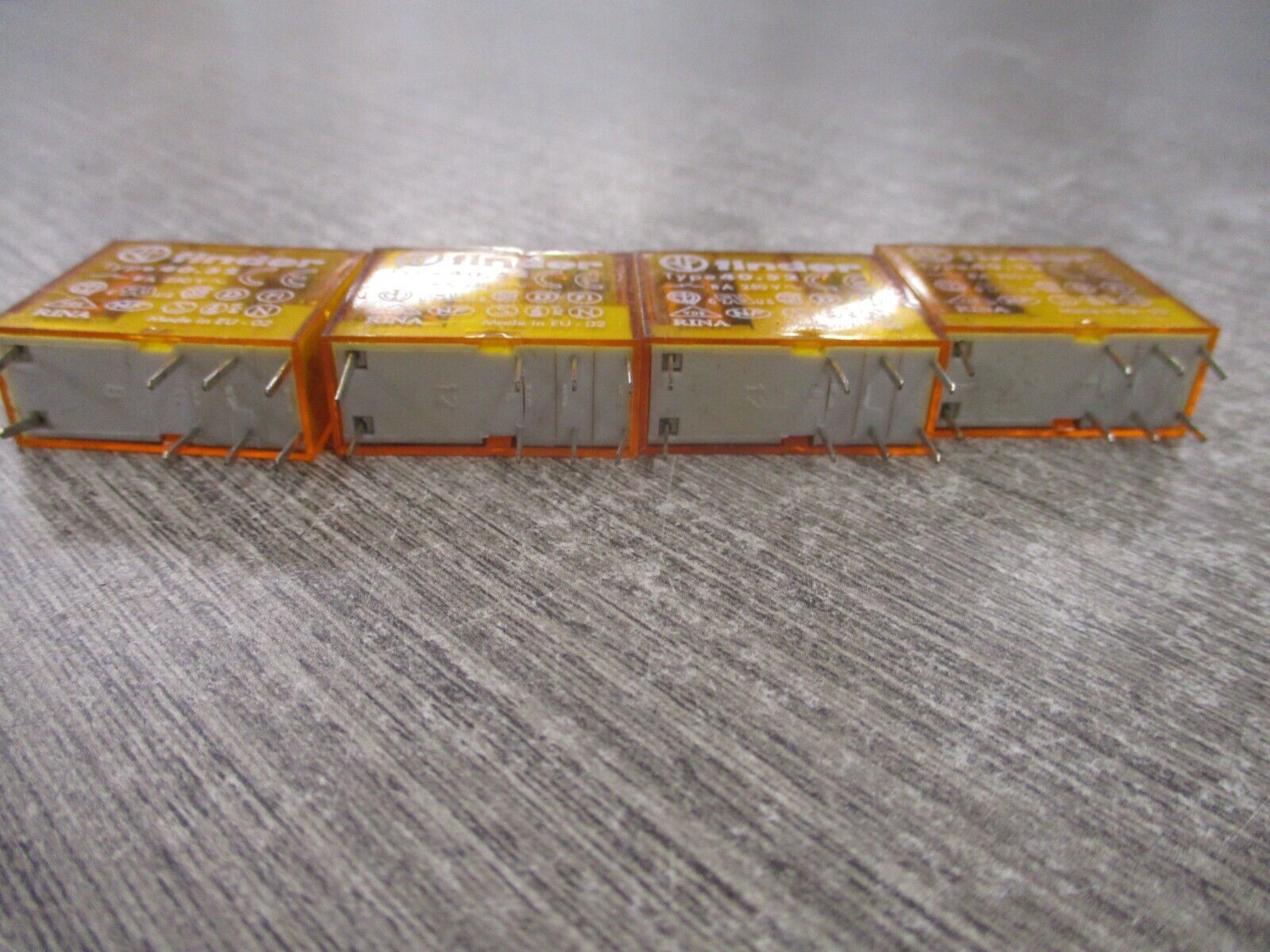 Finder Relay 40.42 24V *Lot of 4* Used