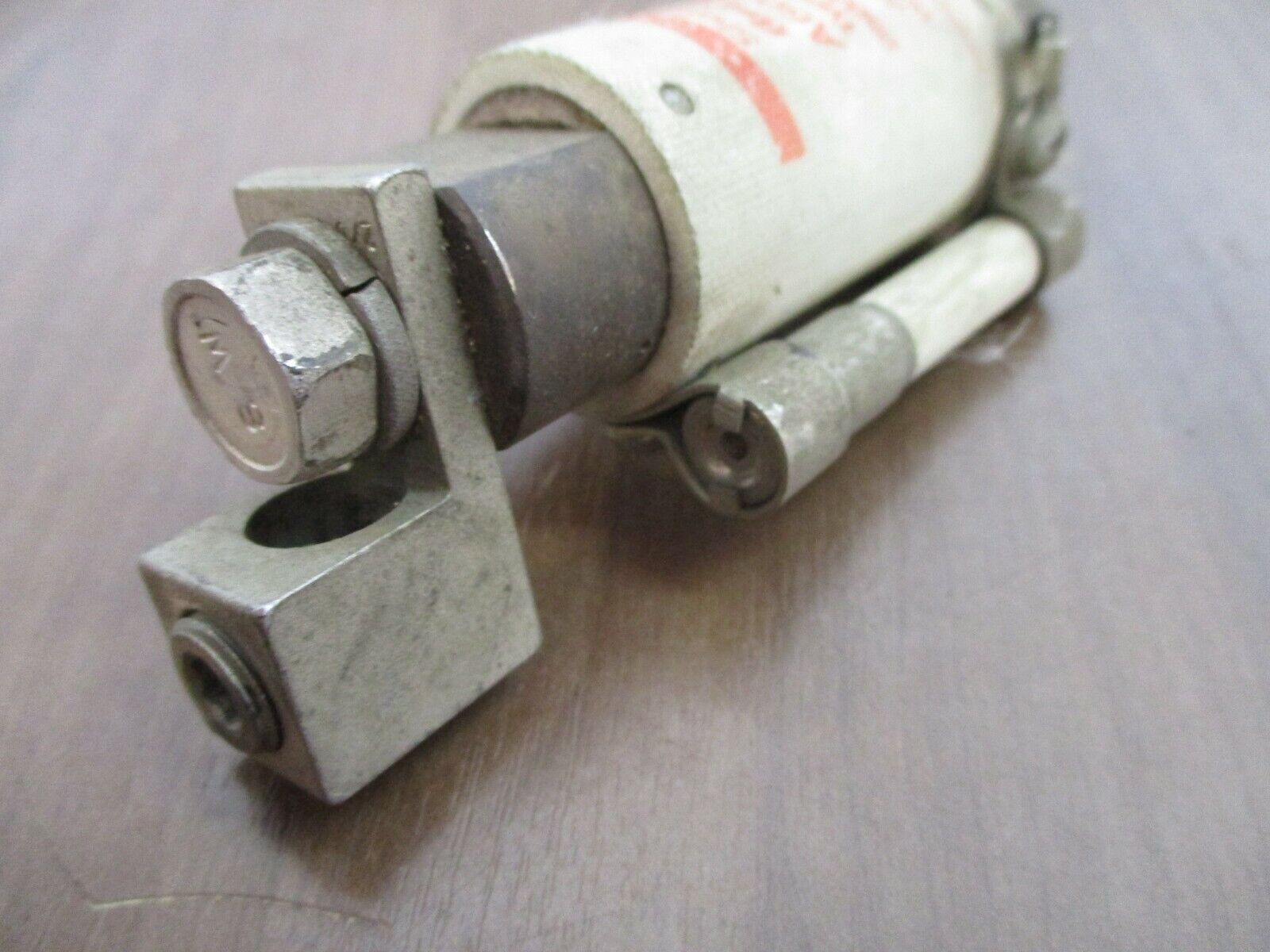 Gould Shawmut Amp-Trap Type 121TI Fuse A60C250 250A 600V Used