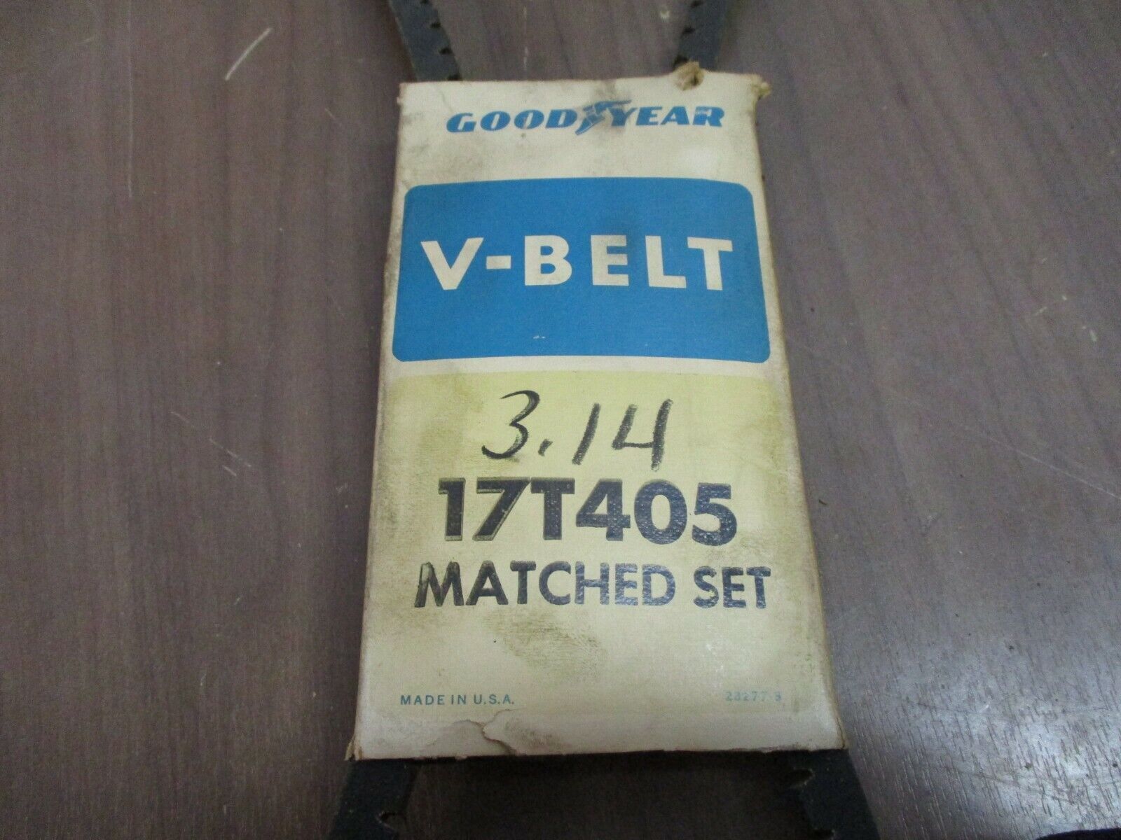 Good Year V-Belt 17T405 New Surplus