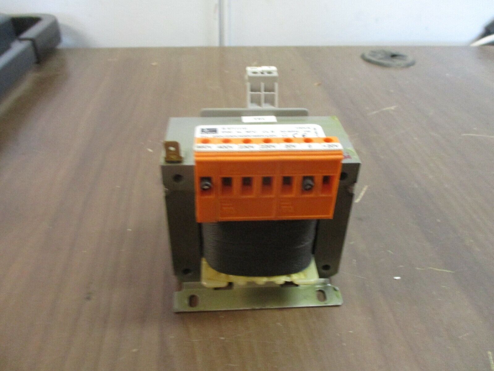 Block Transformer B 9711110 100VA Pri: 230/460V Sec: 24V 50-60Hz Used