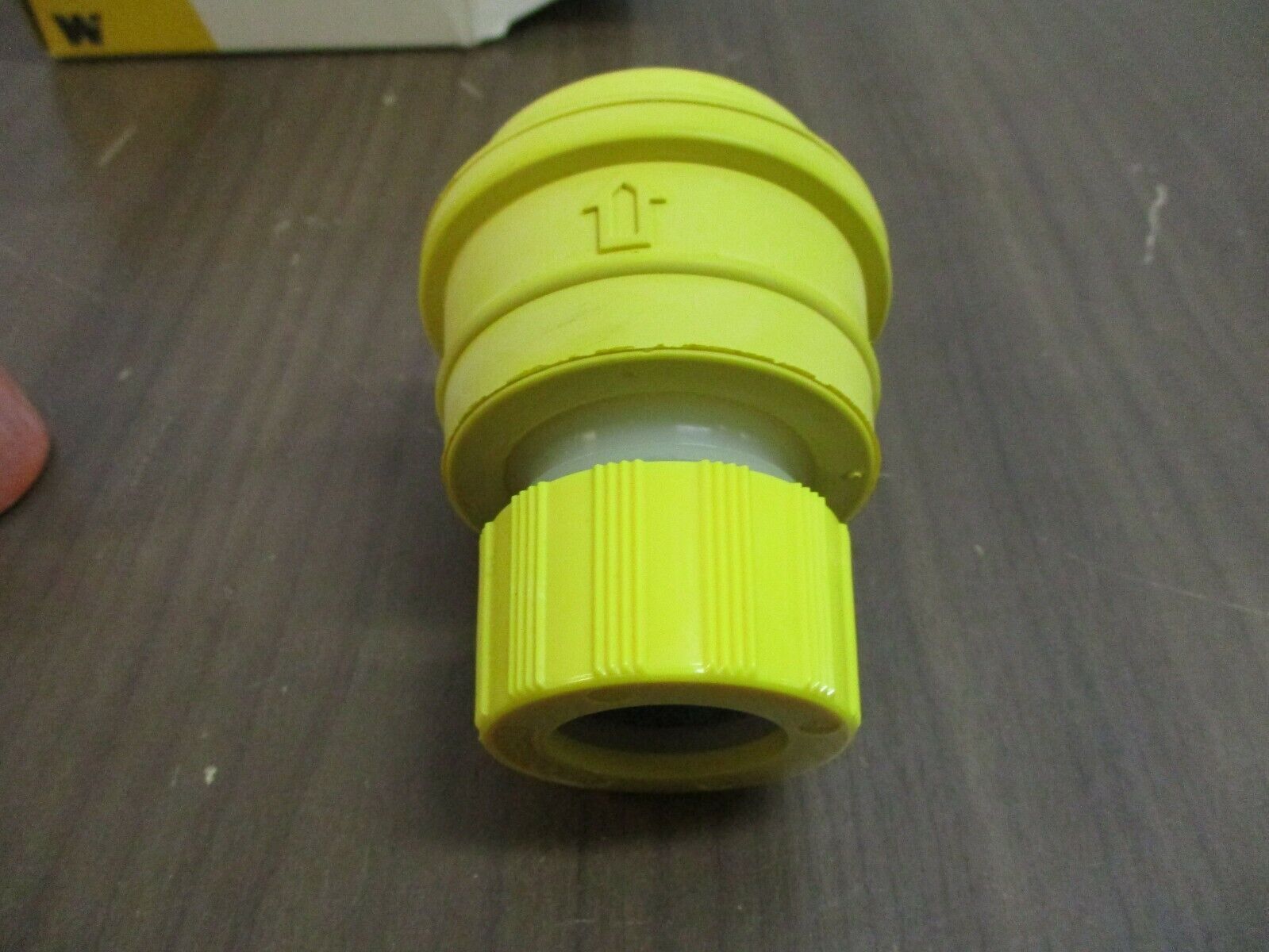 Daniel Woodhead Watertite Plug 28W09 30A 120/208V New Surplus