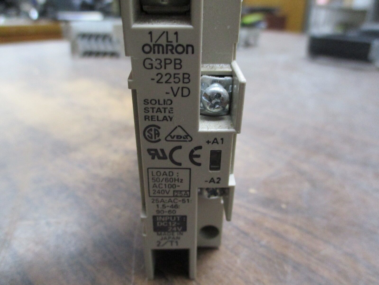 Omron Solid State Relay G3PB-225B-VD Input:12-24VDC Used