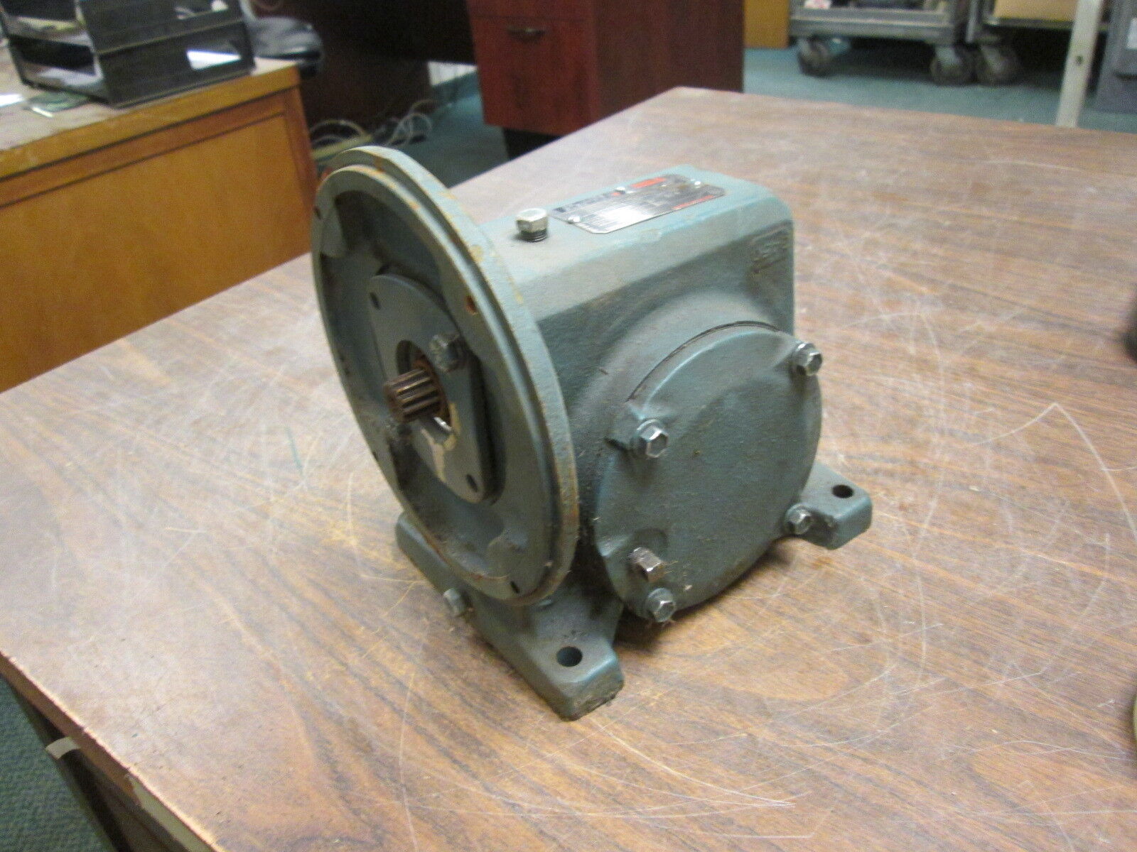 Reliance Master XL Reducer X91285 Ratio 20:1 3/4HP In 87RPM Out Used
