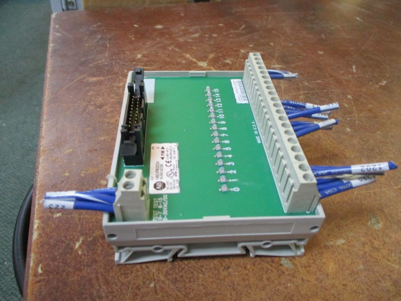 Allen-Bradley Interface Module 1492-IFM20D24 10-30V AC/DC Used
