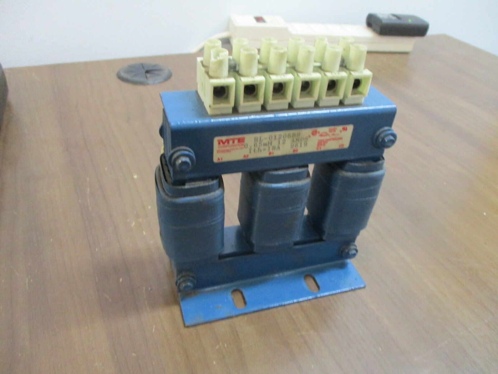 MTE 3-Phase Line Reactor RL-01206B8 0.65mH 12A 600V 50/60Hz Used