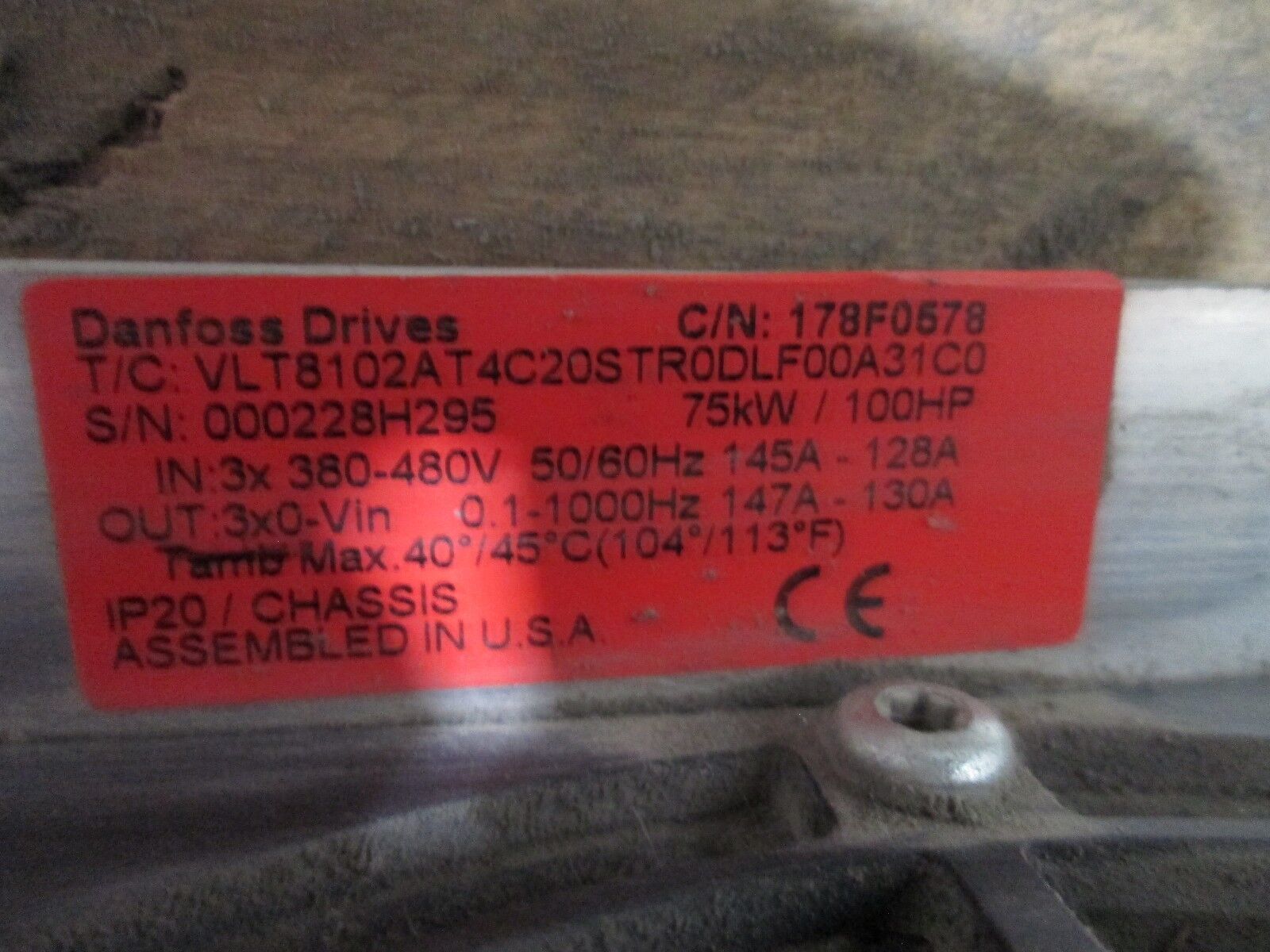 DanFoss VLT 8000 AC Drive VLT8102AT4C20STR0DLF00A31C0 100HP 3Ph Used