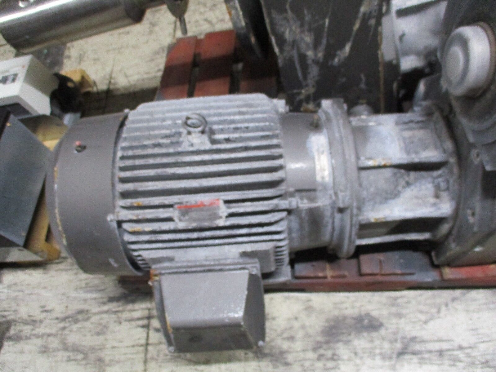 Reliance AC Motor w/ Gear P32G1036B 40HP 1800RPM FR:324TC ENCL:TEFC 230/460V