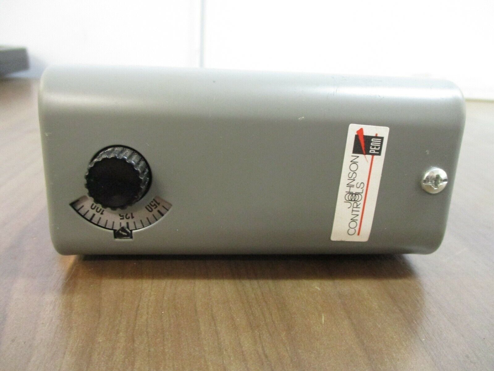 Johnson Controls Warm Air Limit Control A25AN-10 120/208/240V Manual Reset M2
