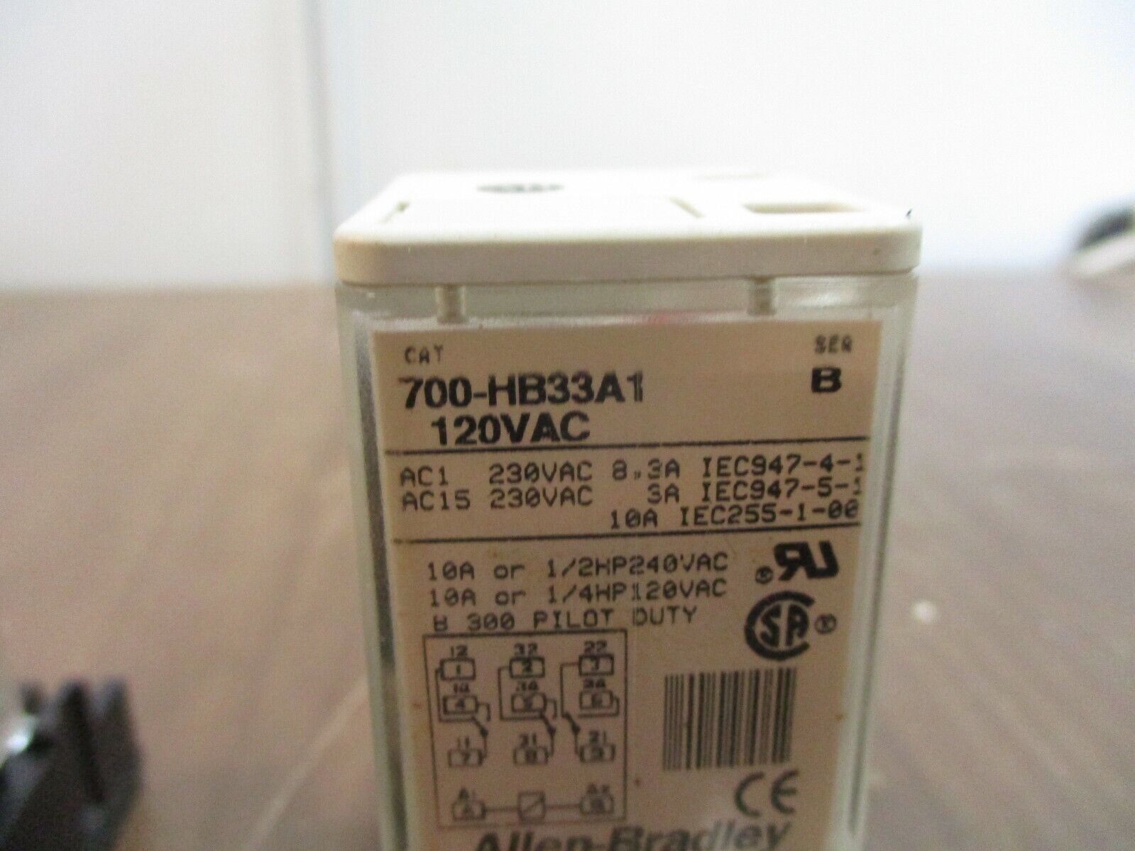 Allen-Bradley Relay 700-HB33A1 Ser. B 120VAC w/ Base *Lot of 2* Used