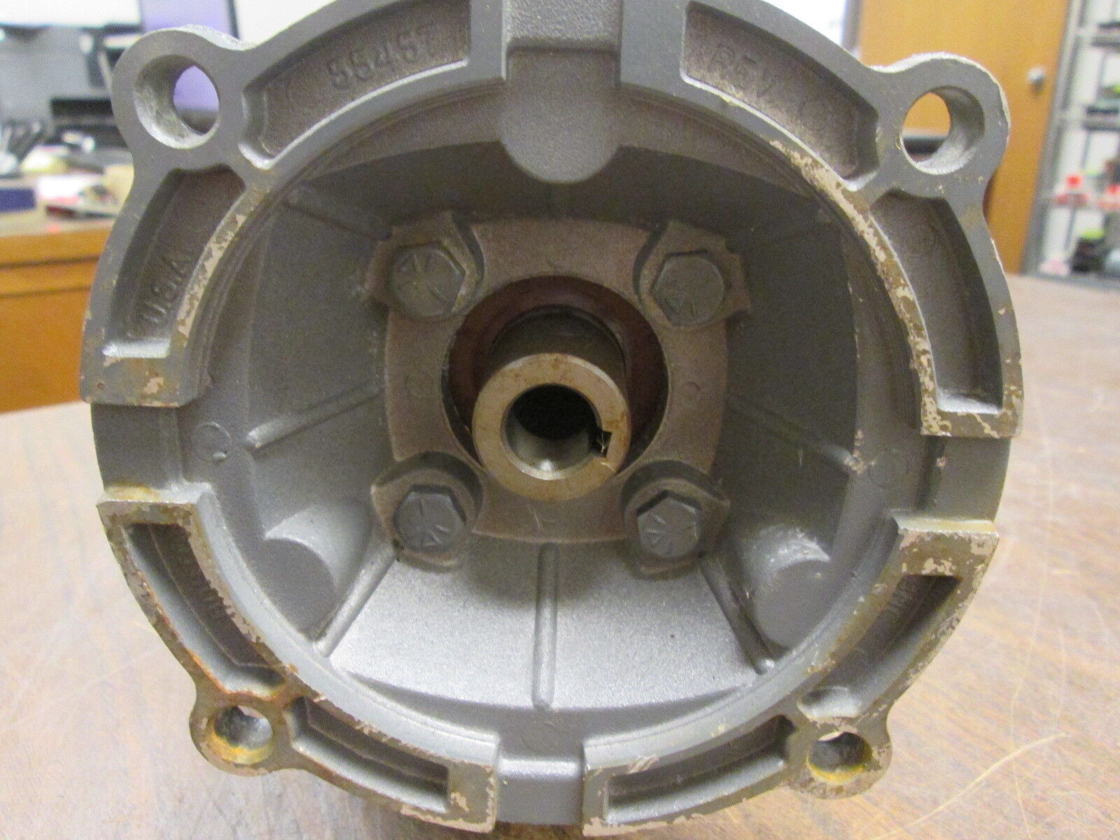 Boston Gear Reducer F718-40-B5-H Ratio 40:1 0.57HP In 609 In/Lb Torque Out Used