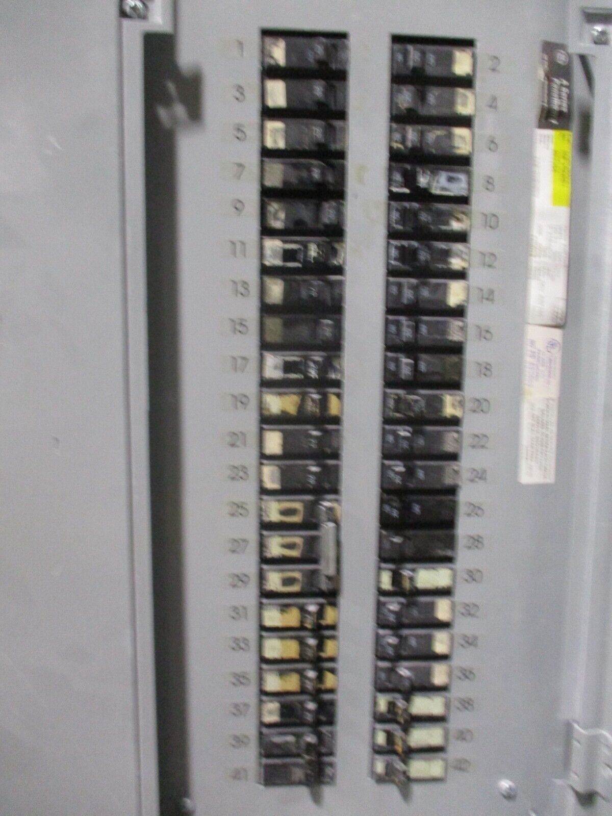 GE Panelboard AQF3422ABX 225 Amp Main Breaker 208/108 V 3 Phase 1 20AMP Used