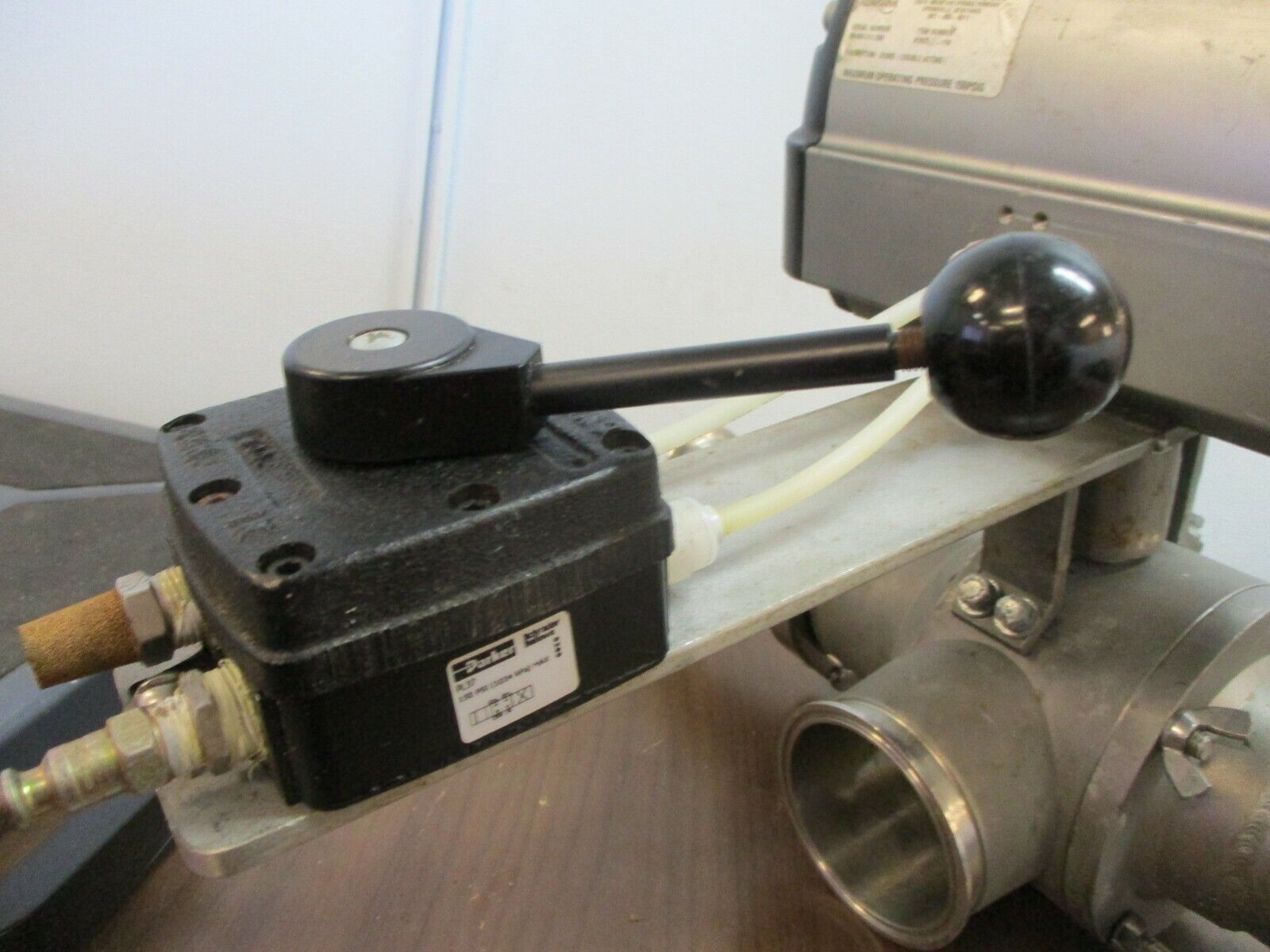 Flowserve Automax Actuated Valve Bl00D.999.000 150 PSIG Double Acting Used