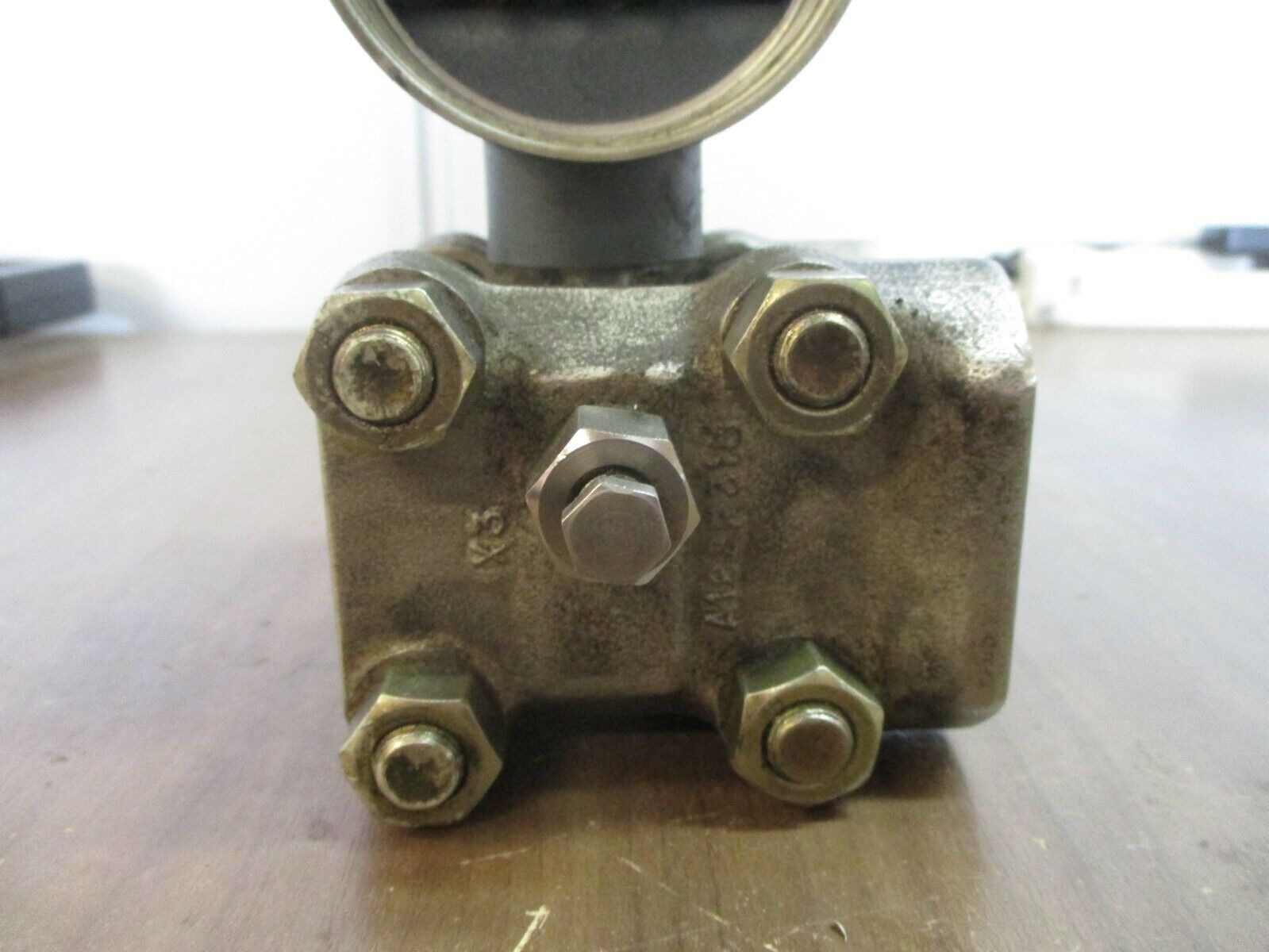 Foxboro Electronic Transmitter 843DP-B2I1SS-M 12.5-36VDC 3000PSIG Used