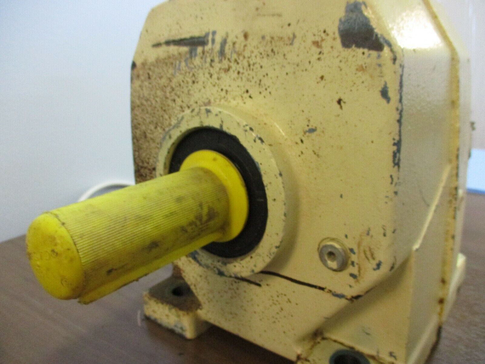 David Brown Series M Radicon Gear Reducer M062045.BANQ Ratio: 42.43:1 Used