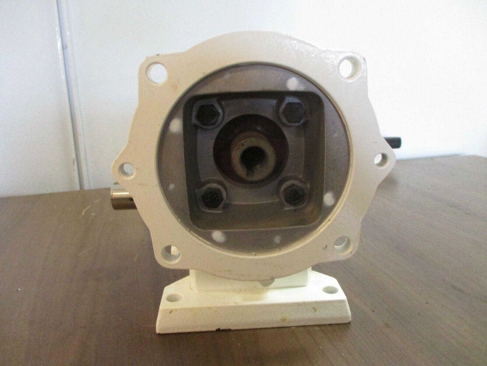 Boston Gear Reducer BKCF721B-30KP-B5-GS1 Ratio 30:1 *Minor Chipped Paint *No Box