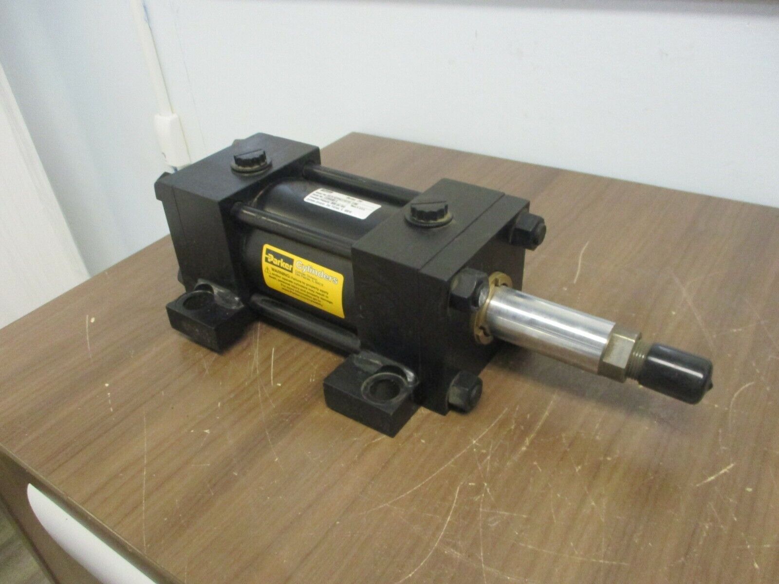 Parker Series 2H Hydraulic Cylinder 03.25 KCP2HLU14A14A 3.000 3000PSI Used