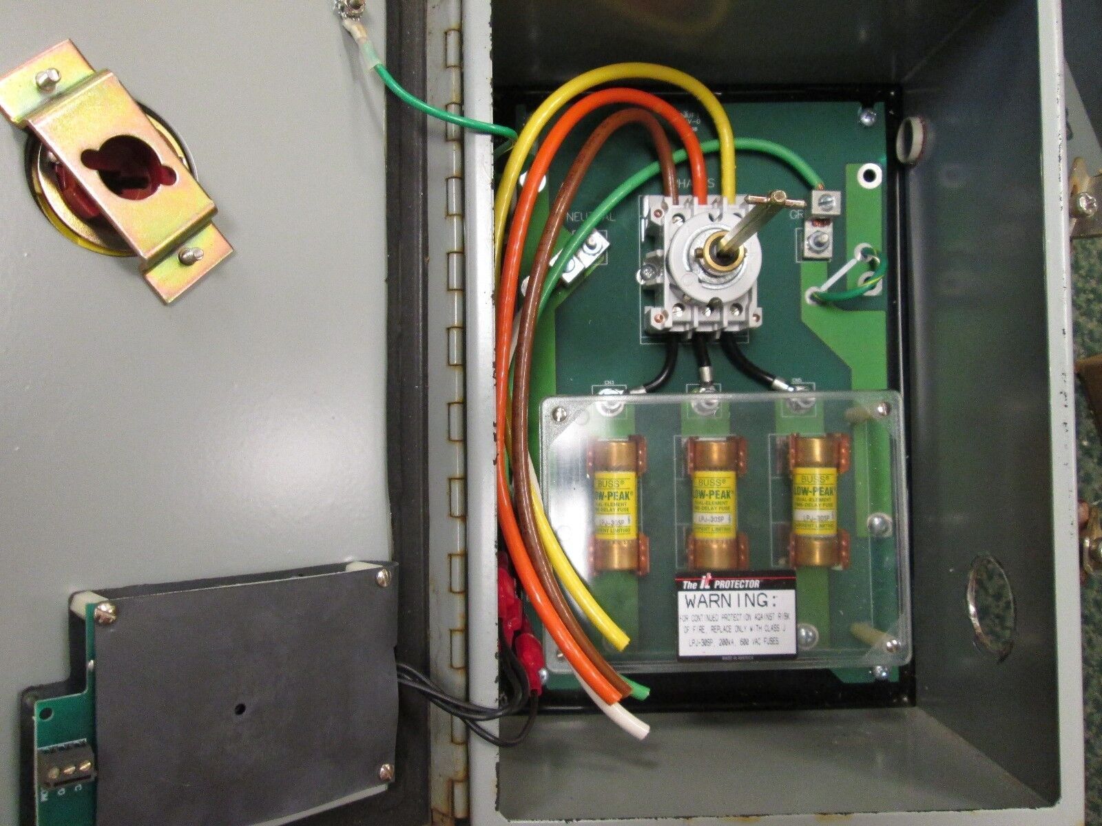 Innovative Technology Transient Voltage Surge Suppressor LHP-3Y 277/480CD