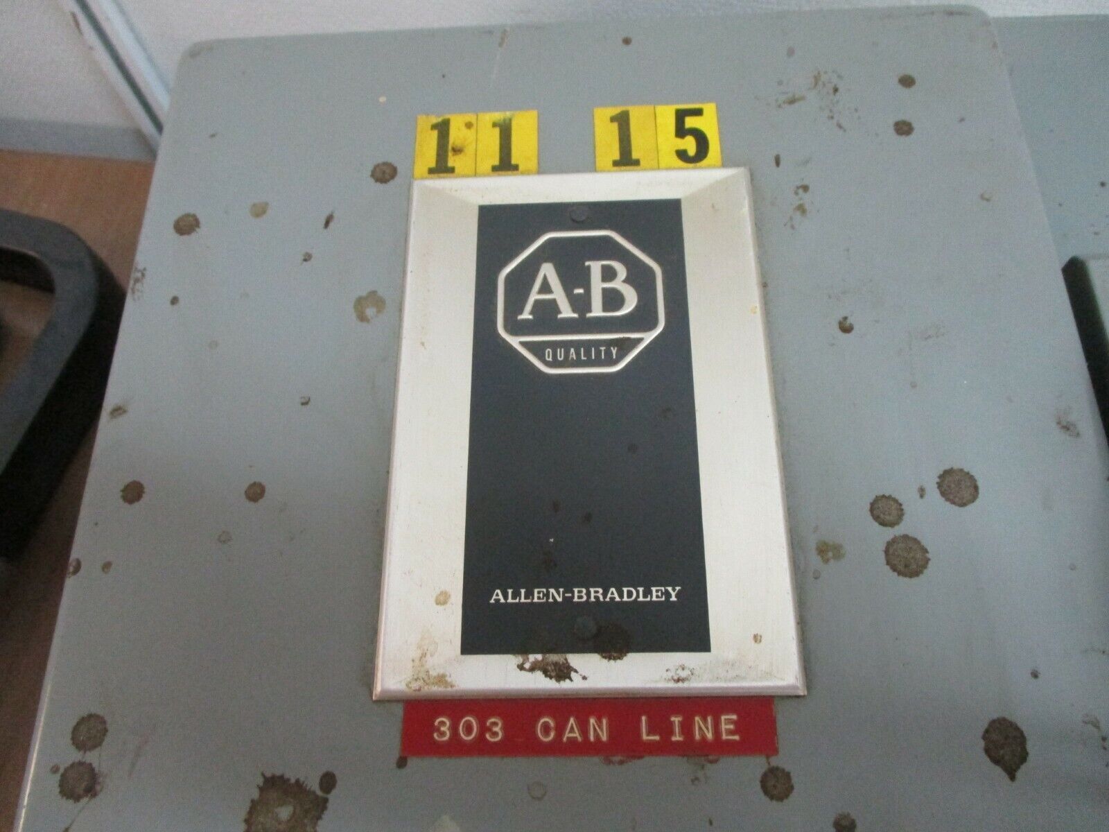 Allen-Bradley Fusible Size 1 Combination 712-BAA25 Ser. N 240V Coil Used
