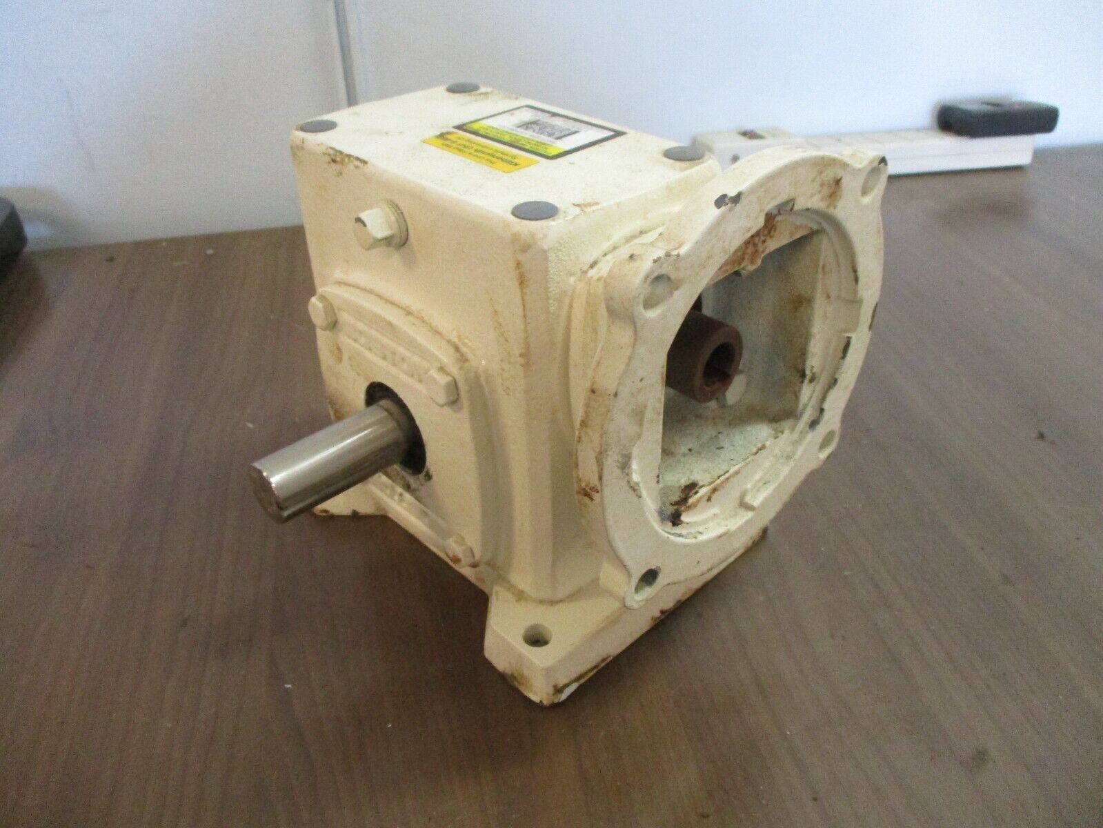 Boston Gear Reducer BKCF721B-10KP-B5-GS1 Ratio 10:1 2.34HP Input Used