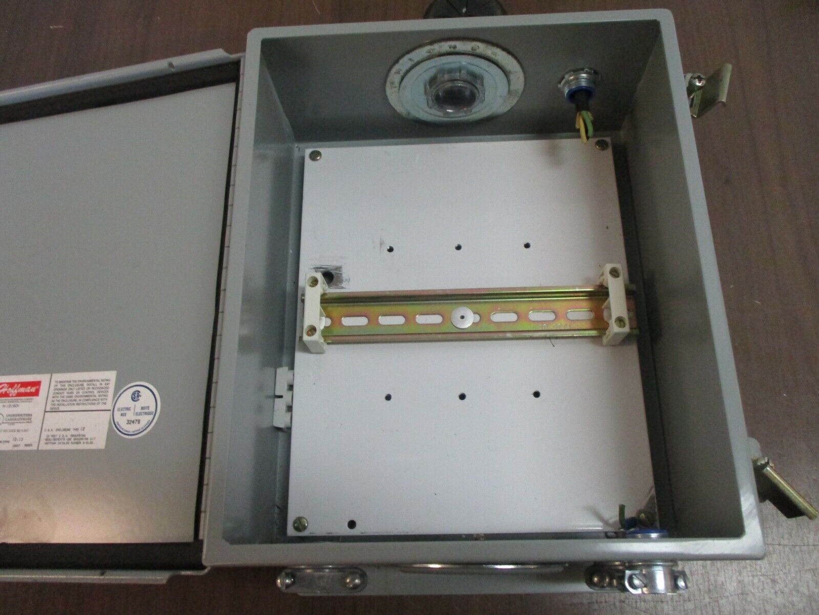 Hoffman Type 12, 13 Enclosure A-1210CH Size: 12x10x5" Used