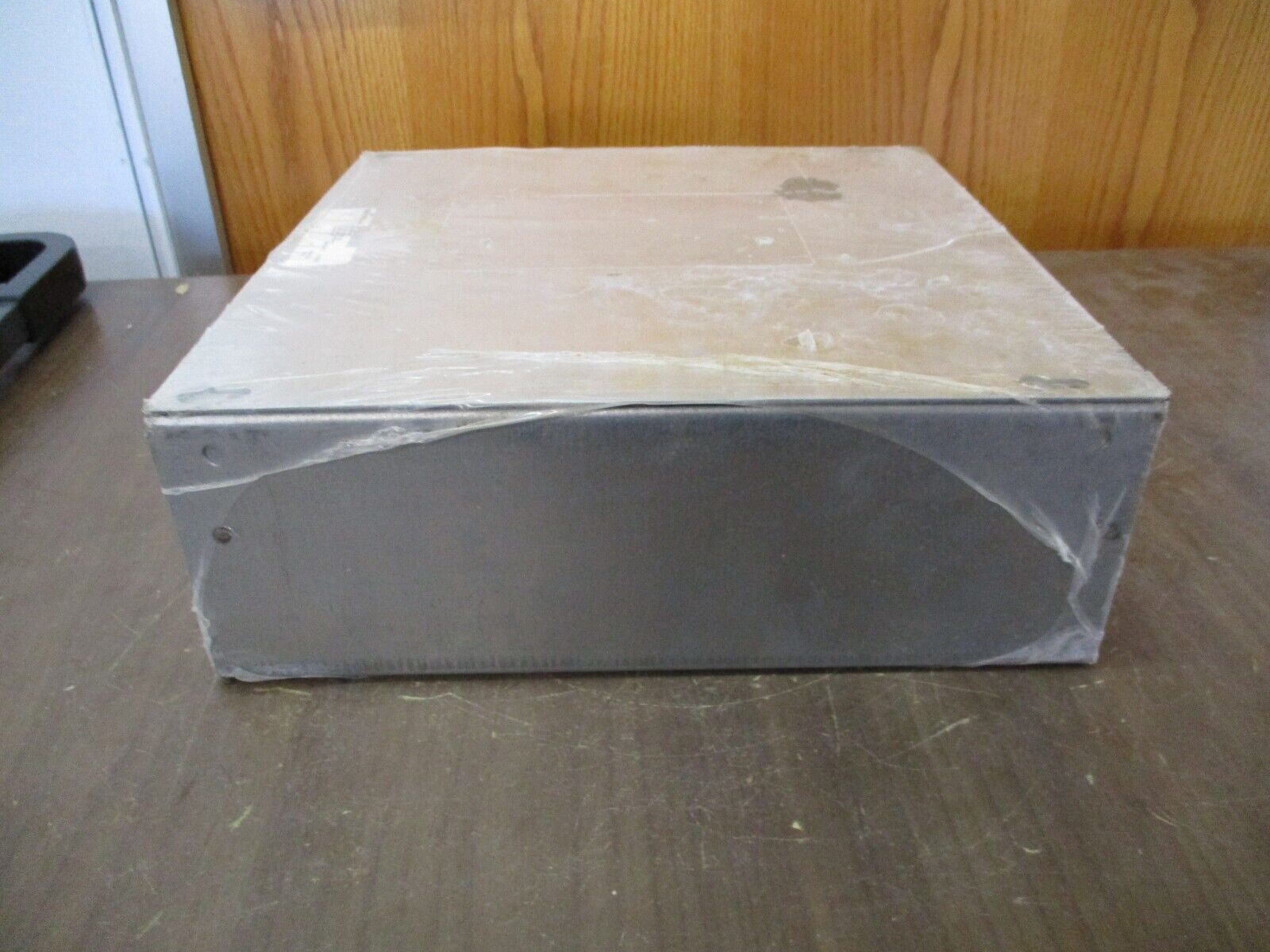 Cooper B-Line Screw Cover Junction Box 12124 SCGV NK Size: 12" x 12" x 4"