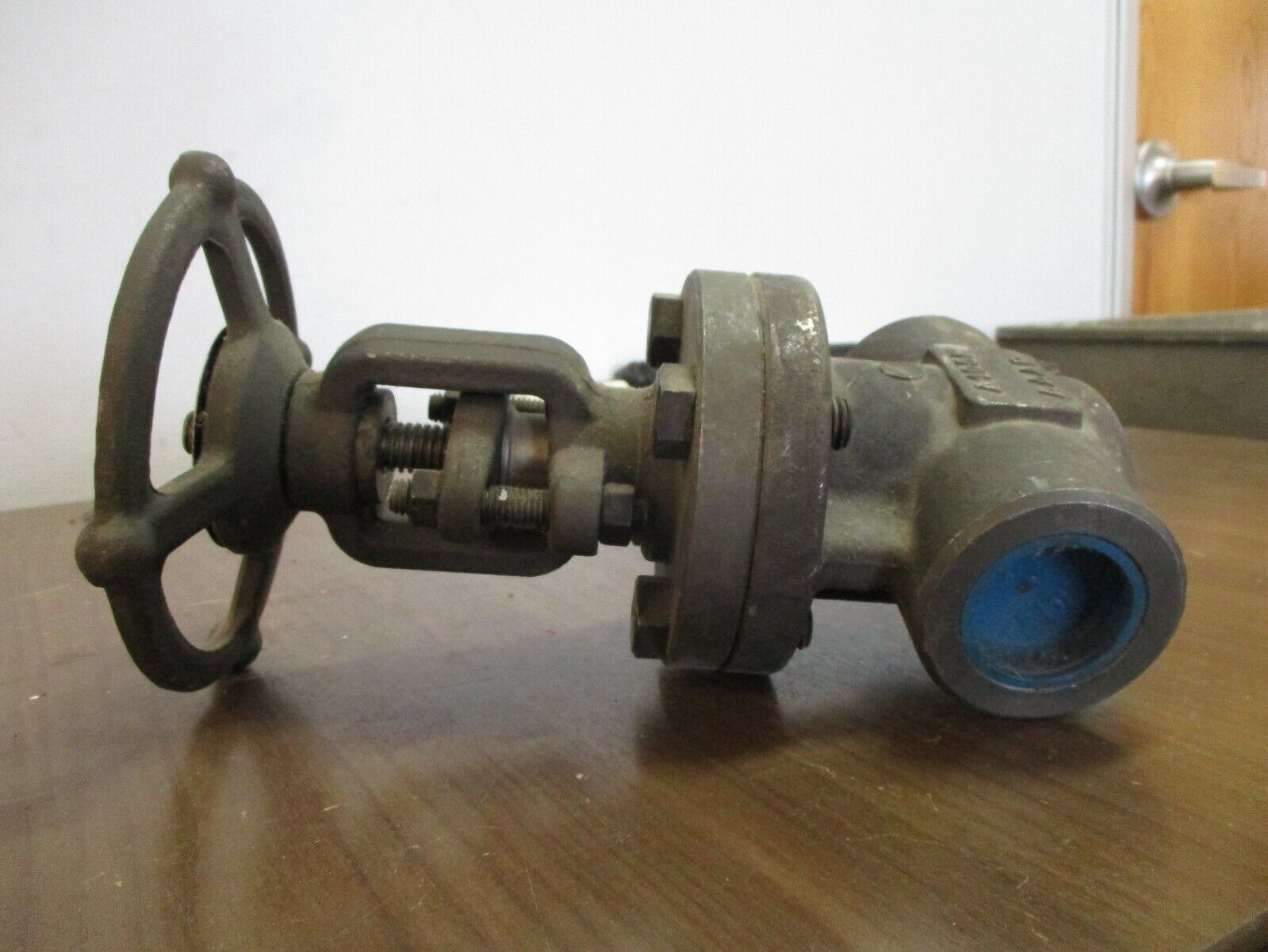 Bonney Forge Ball Valve H 11-LE 1 1/4" Body: A105N Stem: CR13 Disc: CR13 Used