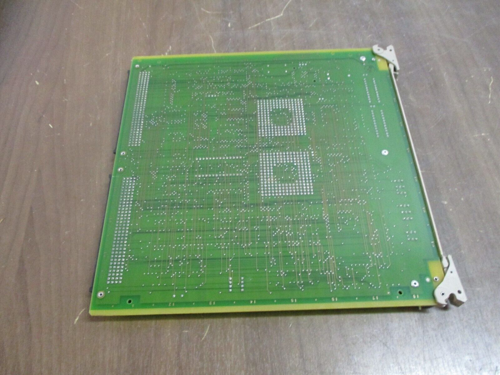 Fujitsu HS Switch 2 Unit SNPQB205AA Iss. 03 FC9612SAM2 / HS1A-AD2 Used