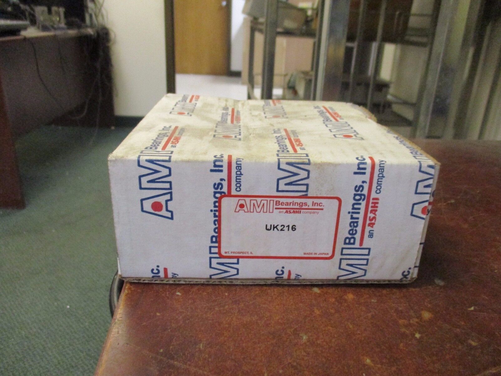AMI Adaptor Sleeve Bearing UK216 New Surplus