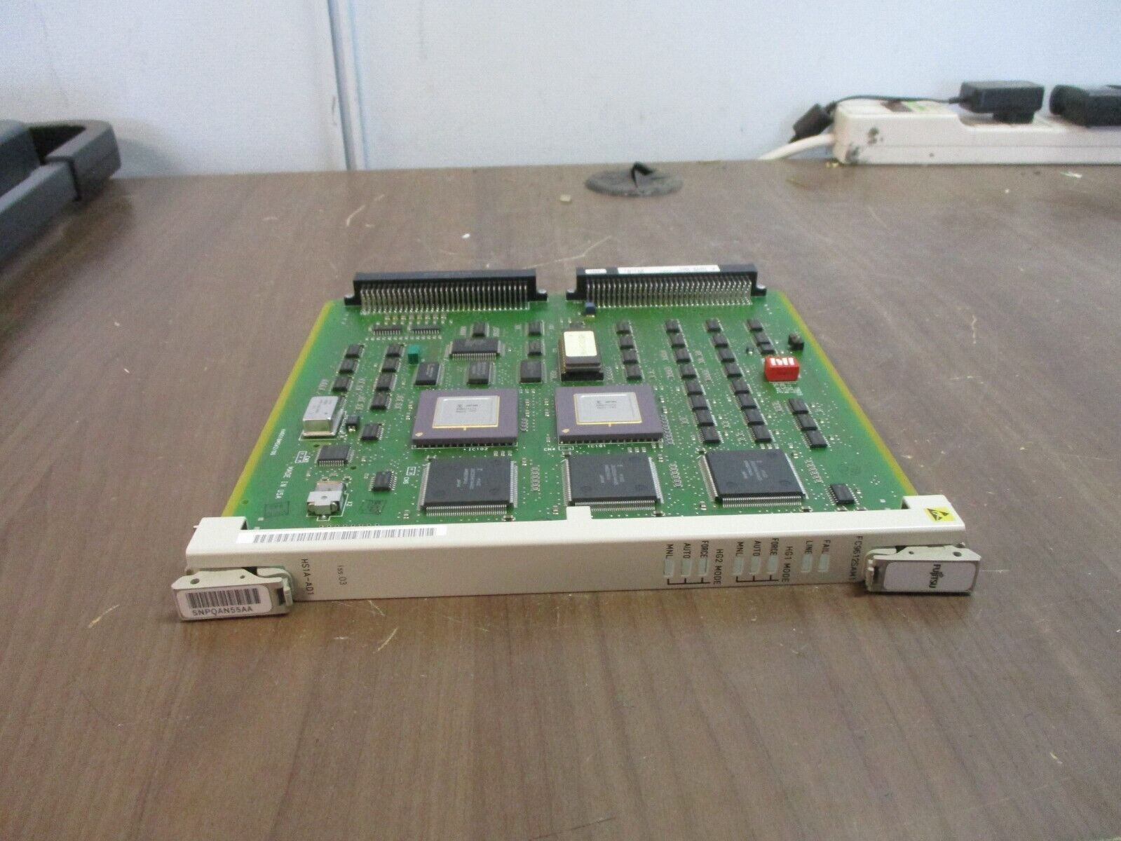 Fujitsu HS Switch Unit SNPQAN55AA Iss. 03 FC9612SAM1 / HS1A-AD1 Used