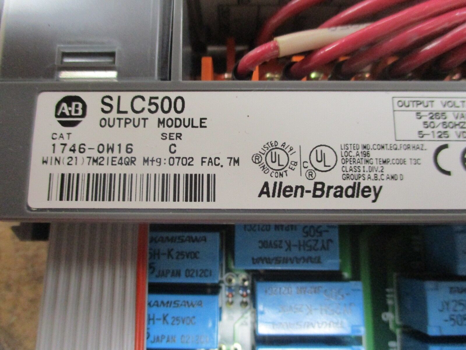 Allen-Bradley SLC 500 Output Module 1746-OW16 Ser C. 5-250VAC/5-125VDC Output